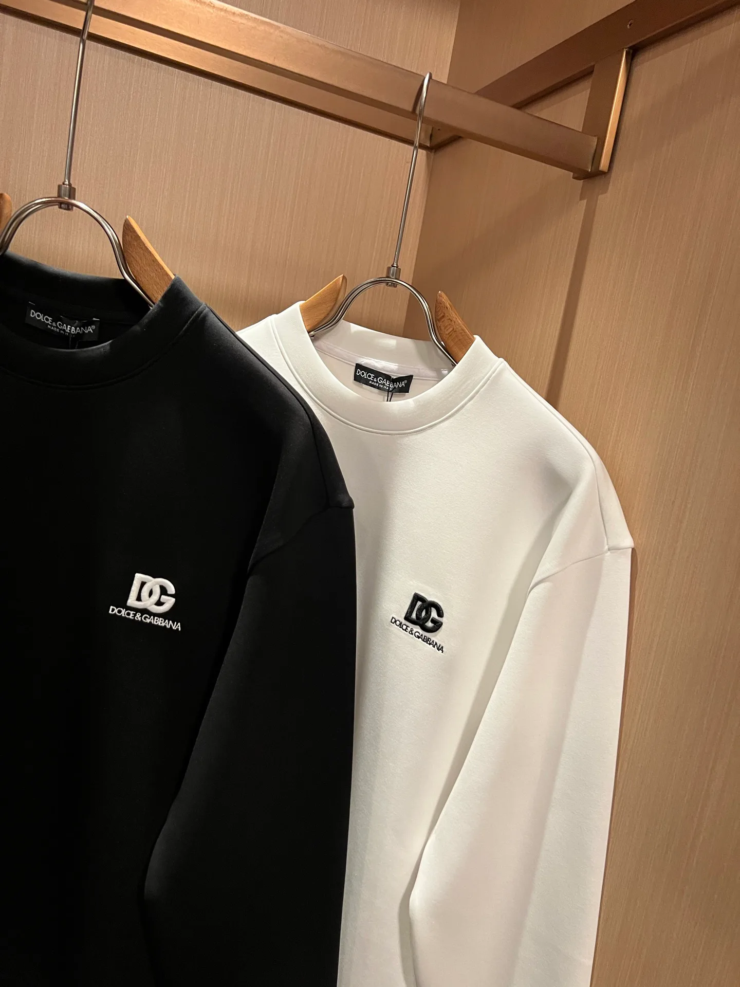 Men's Sweatshirts And Hoodies DOLCE & GABBANA 18519631