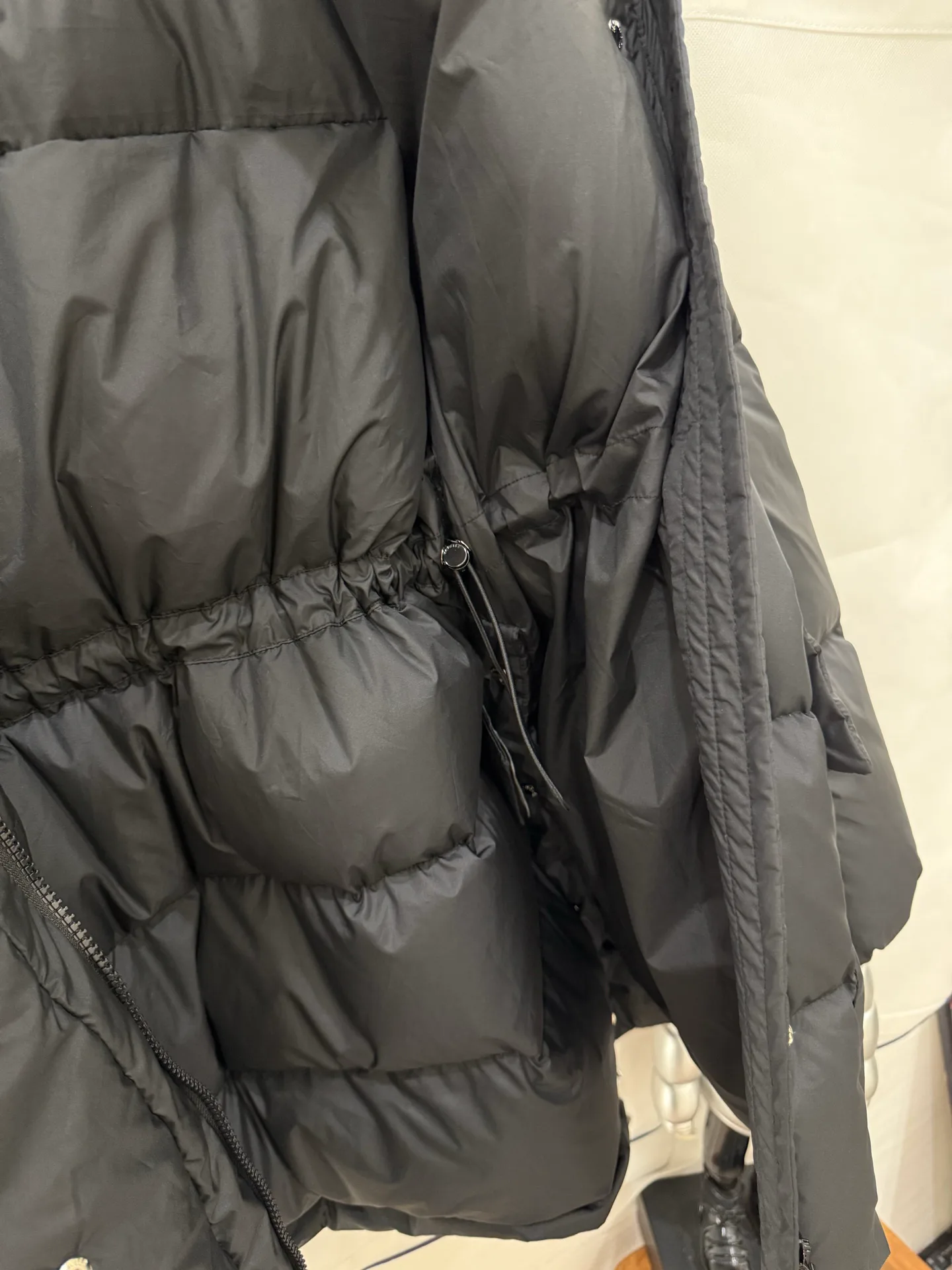 Men's Jackets And Down Jackets MONCLER 18383090