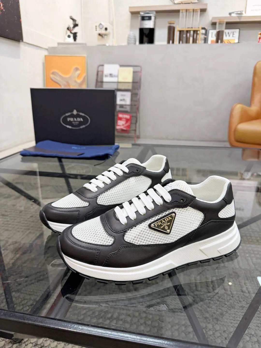 Men's Sneakers PRADA 18346372