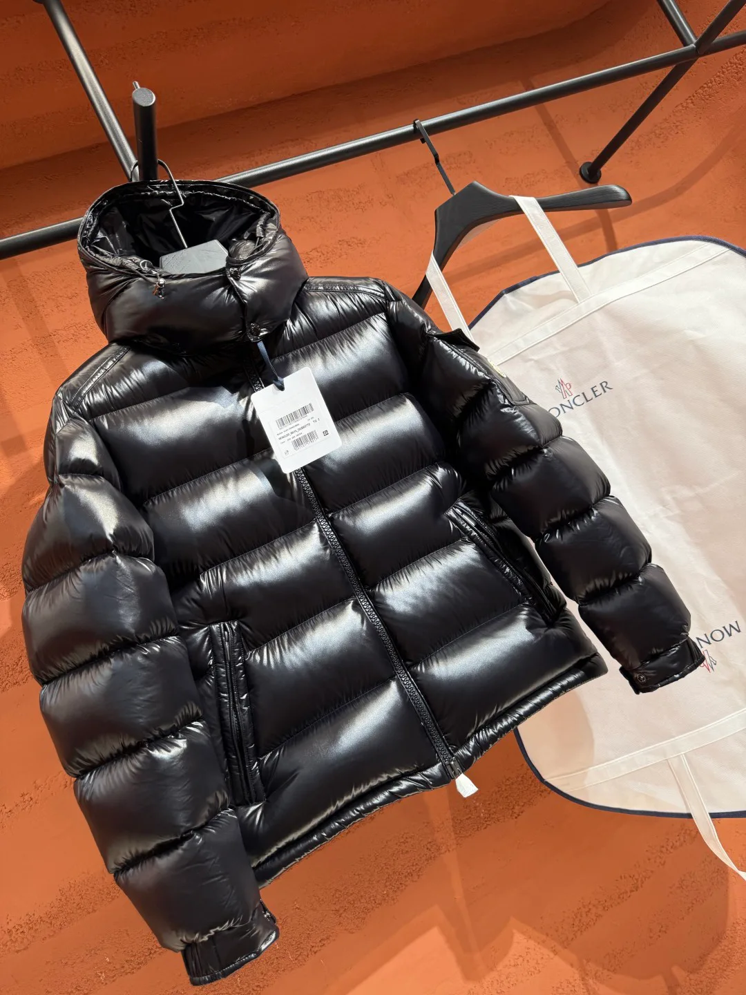 Men's Jackets And Down Jackets MONCLER 18048474