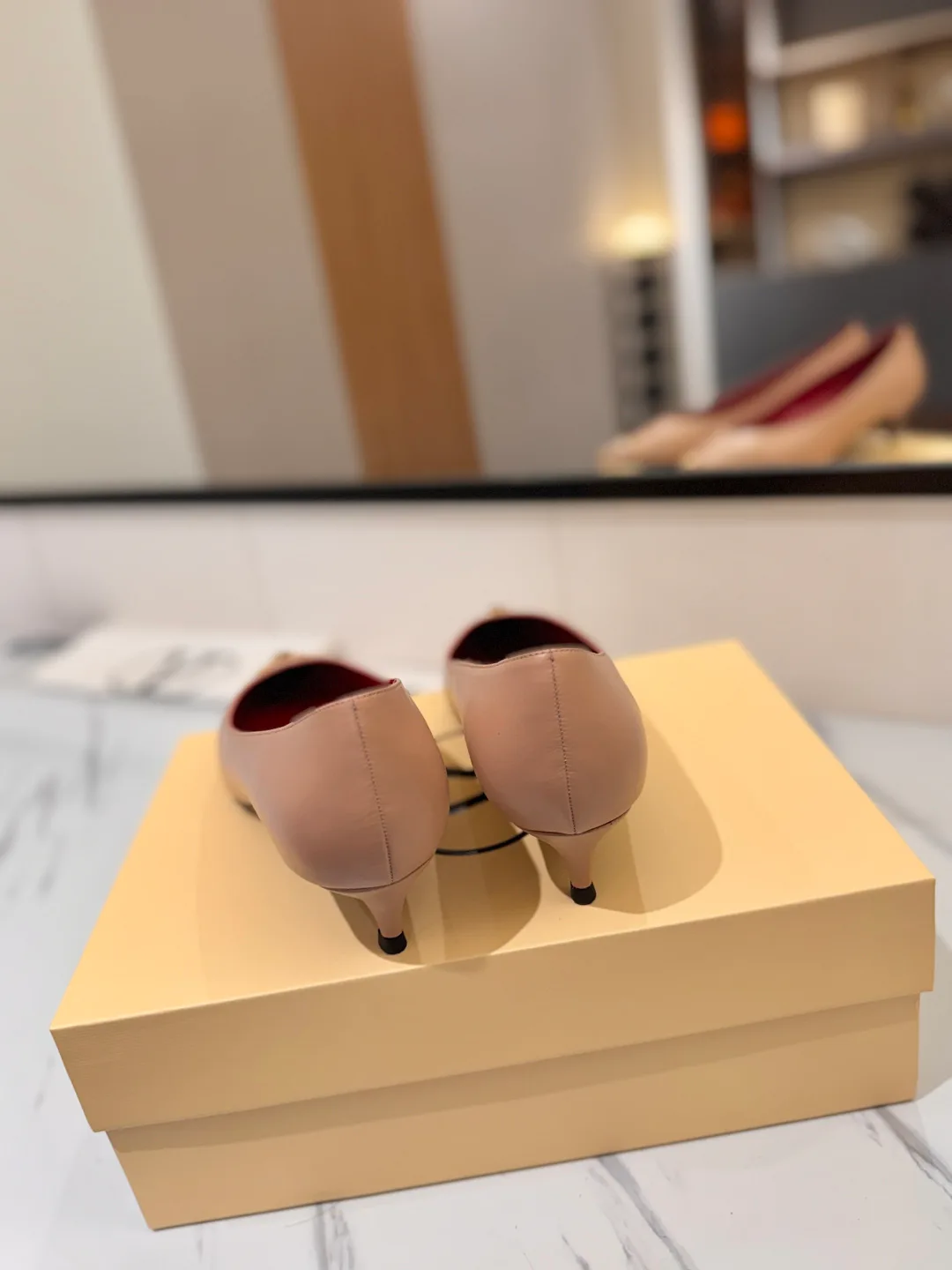 Women's Heels VALENTINO 18134916