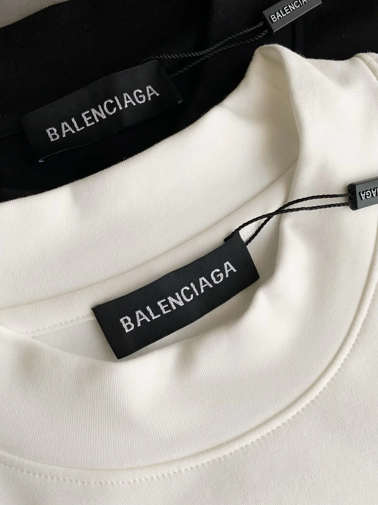 Men's T-Shirts BALENCIAGA 18314952