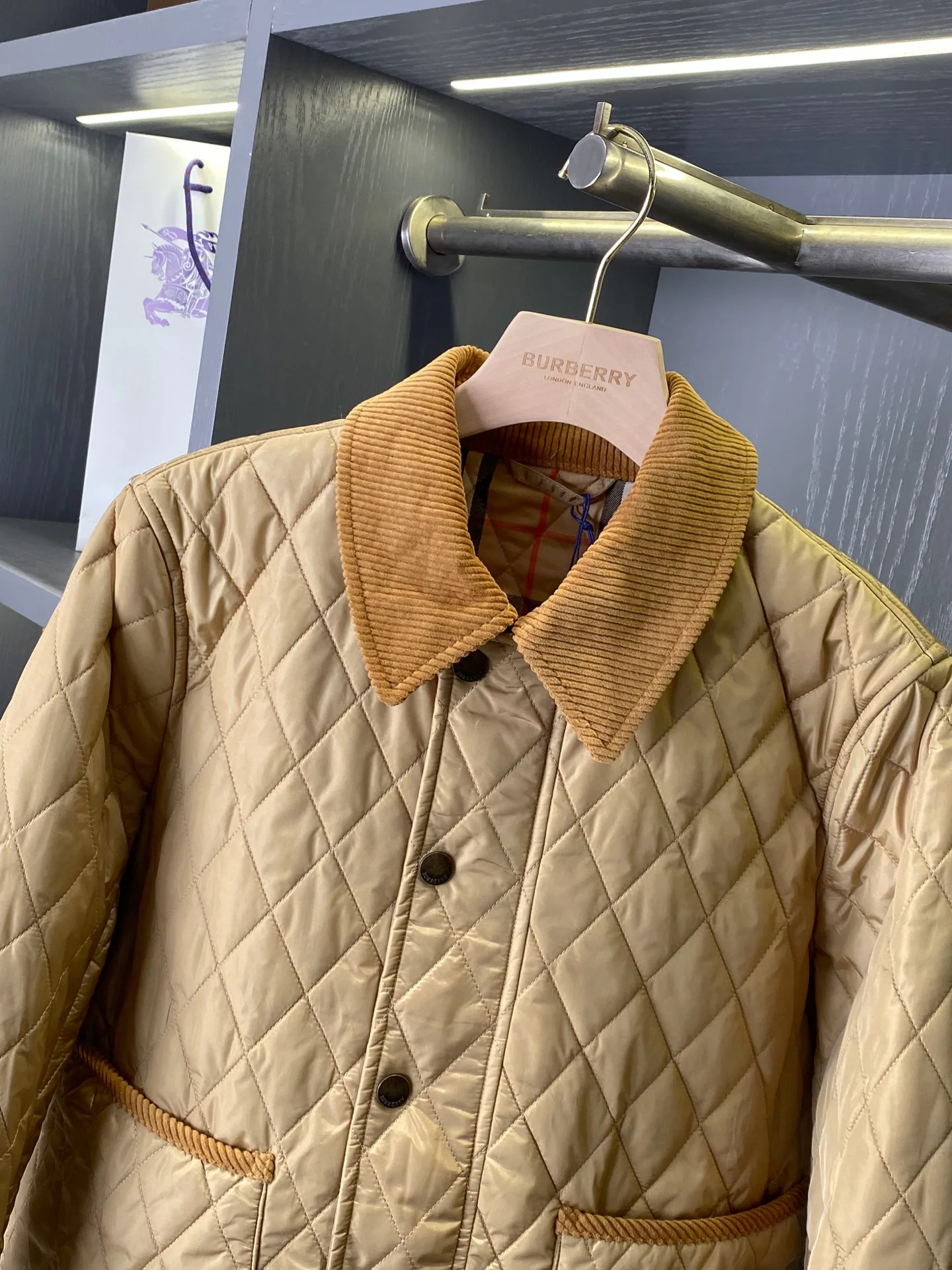 Women's Jackets And Down Jackets BURBERRY 18512999