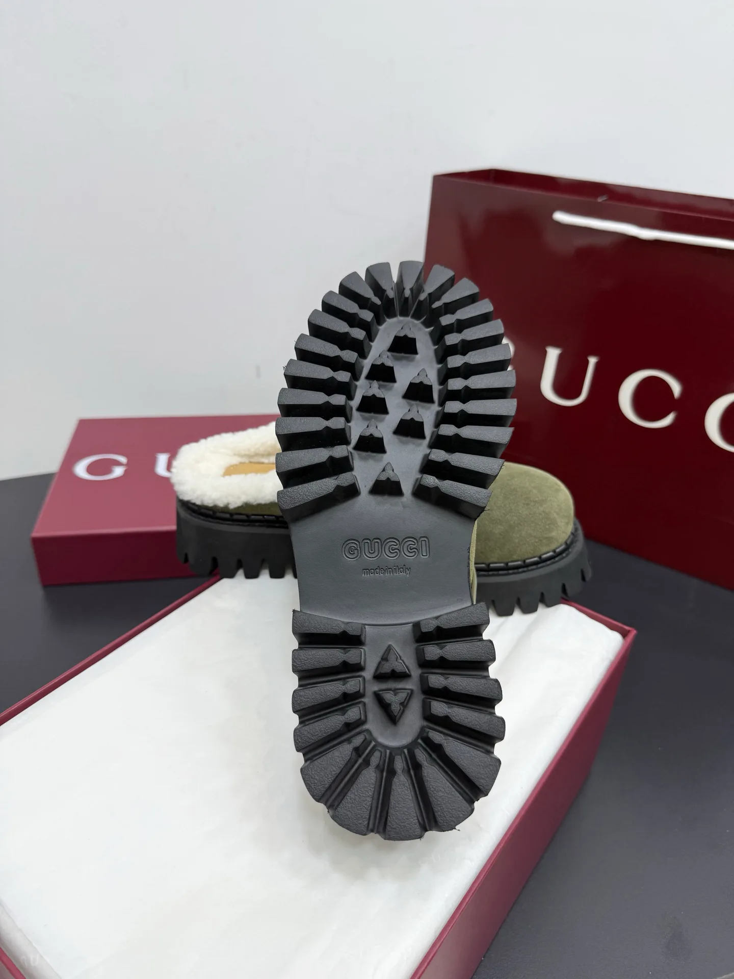 Women's Mules And Clogs GUCCI 18393369