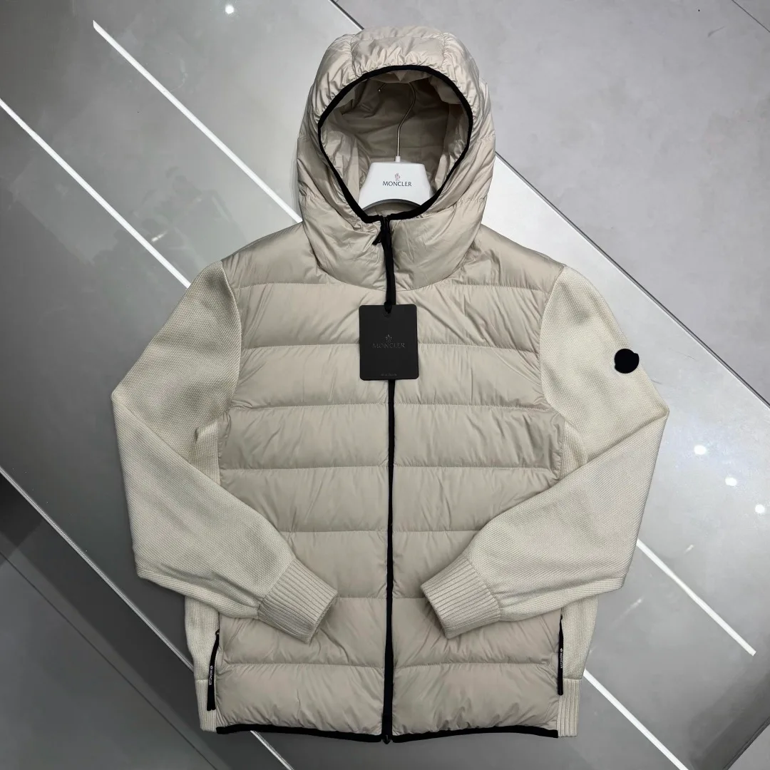 Women's Jackets And Down Jackets MONCLER 17296406