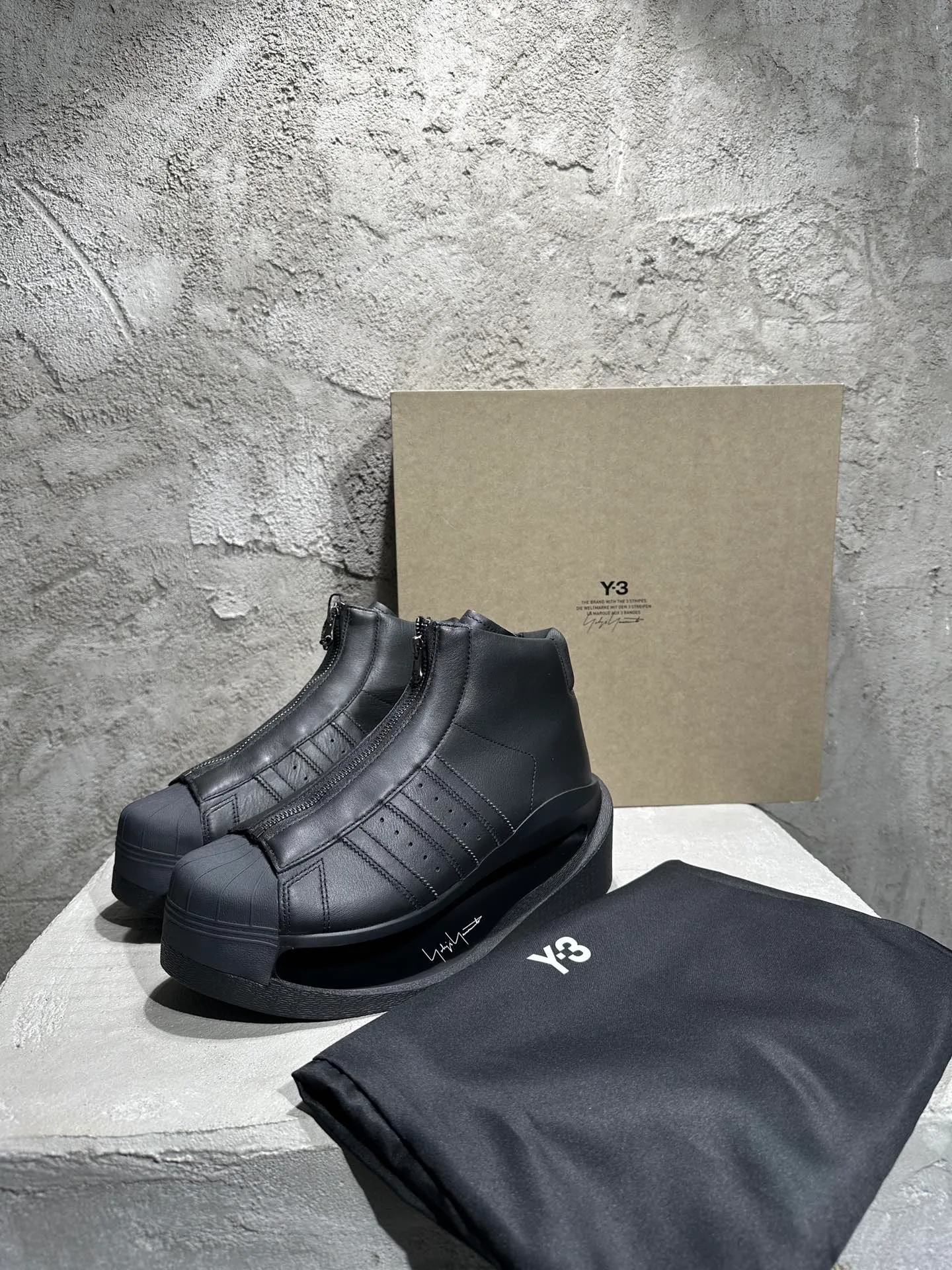 Men's Sneakers Y-3 18011948