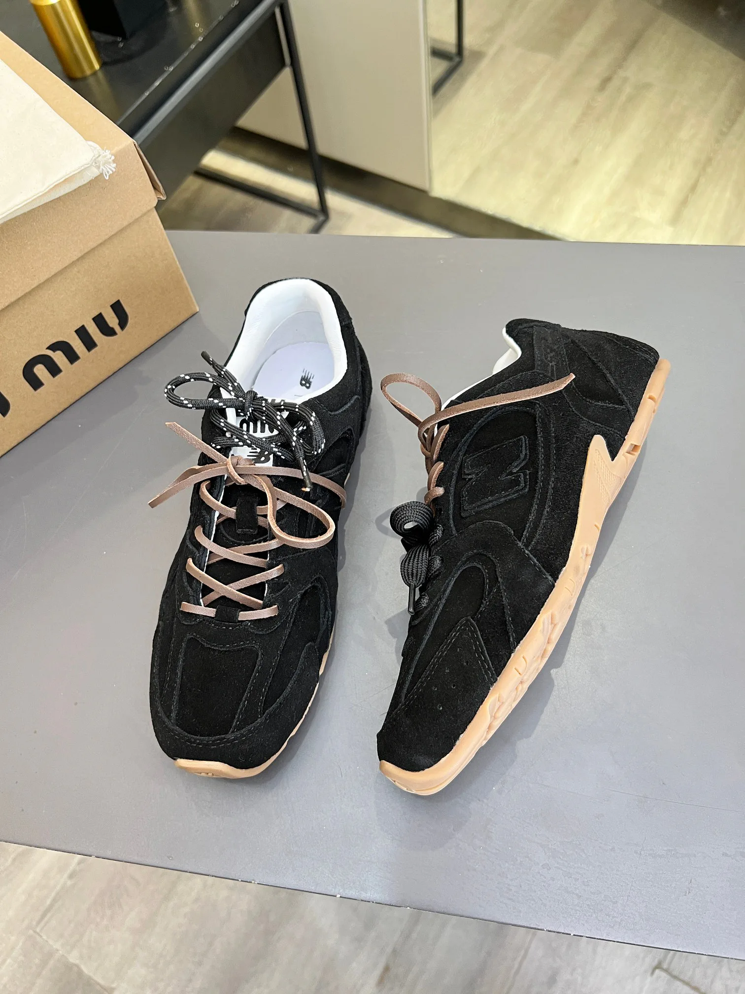 Women's Sneakers MIU MIU 17949076