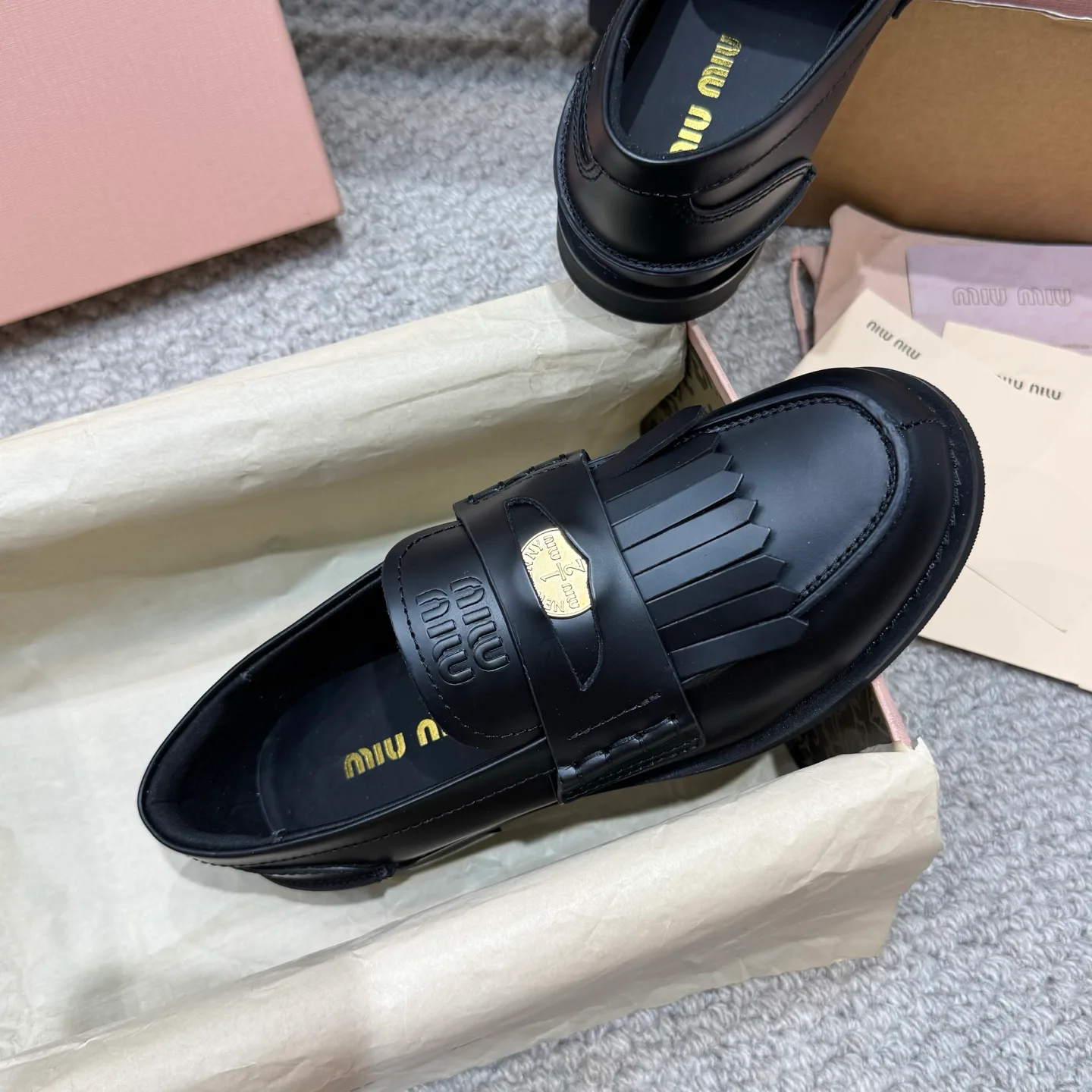 Women's Loafers And Moccasins MIU MIU 18337070