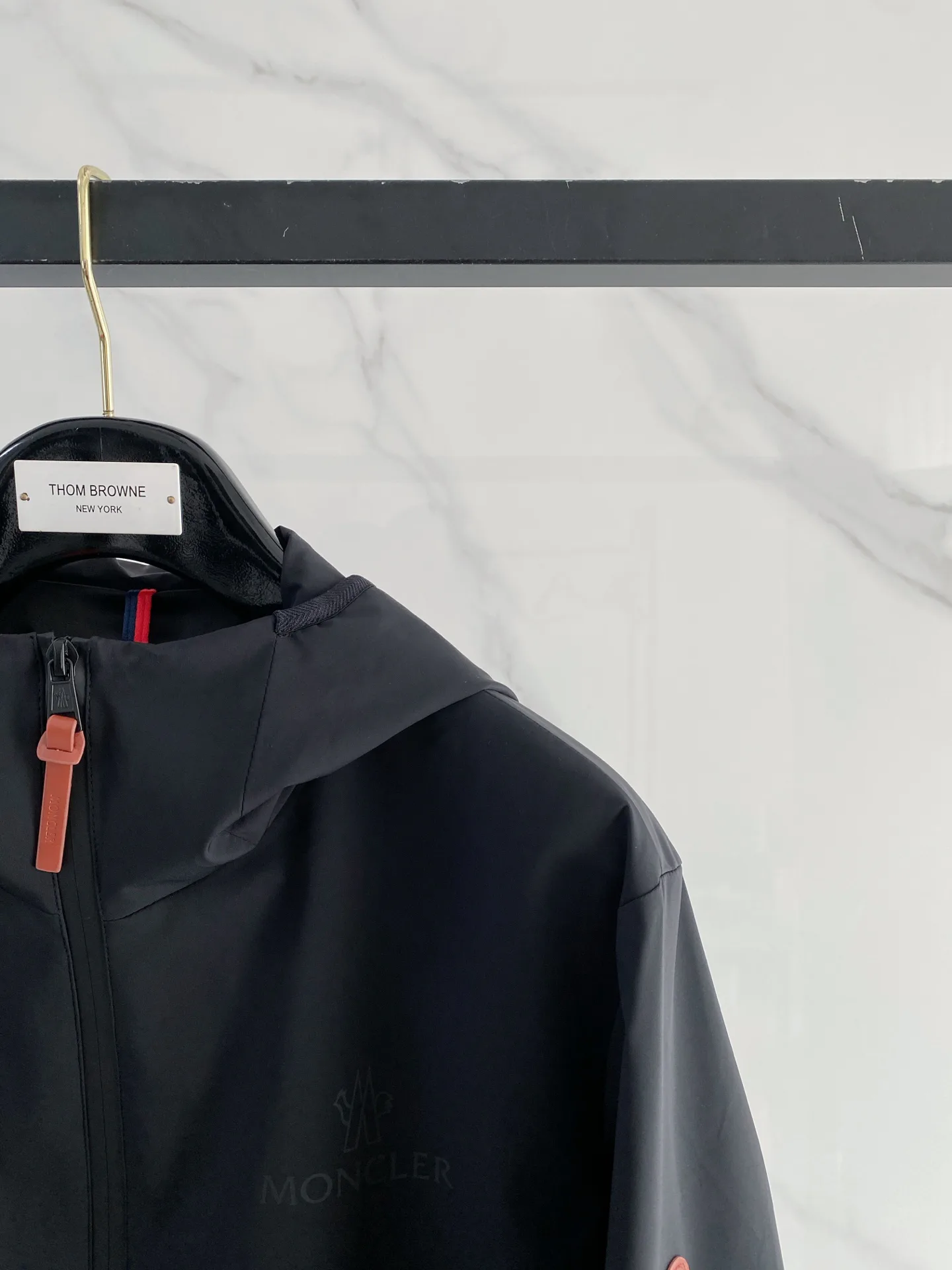 Куртки И Пуховики Мужские Moncler 18596200