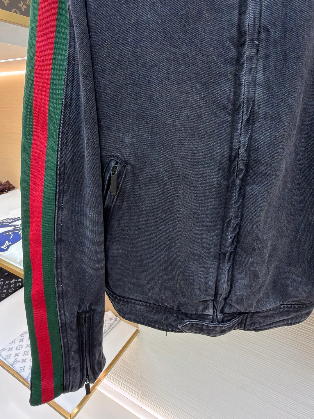 Men's Jackets And Down Jackets GUCCI 18461170