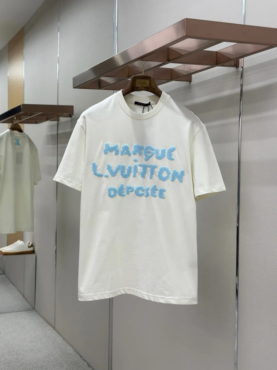 Women's T-Shirts LOUIS VUITTON 18191103