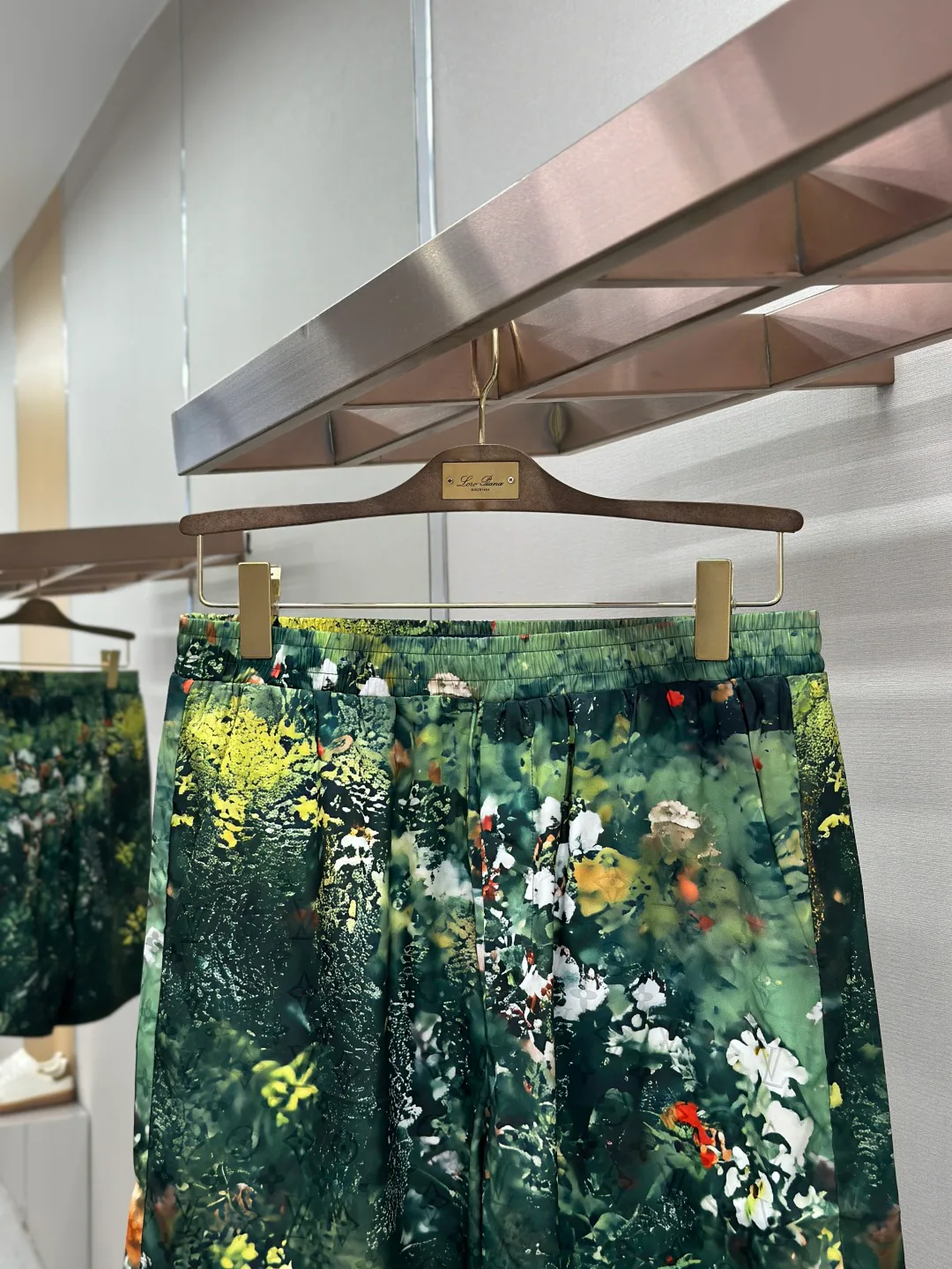 Men's Shorts LOUIS VUITTON 17468328