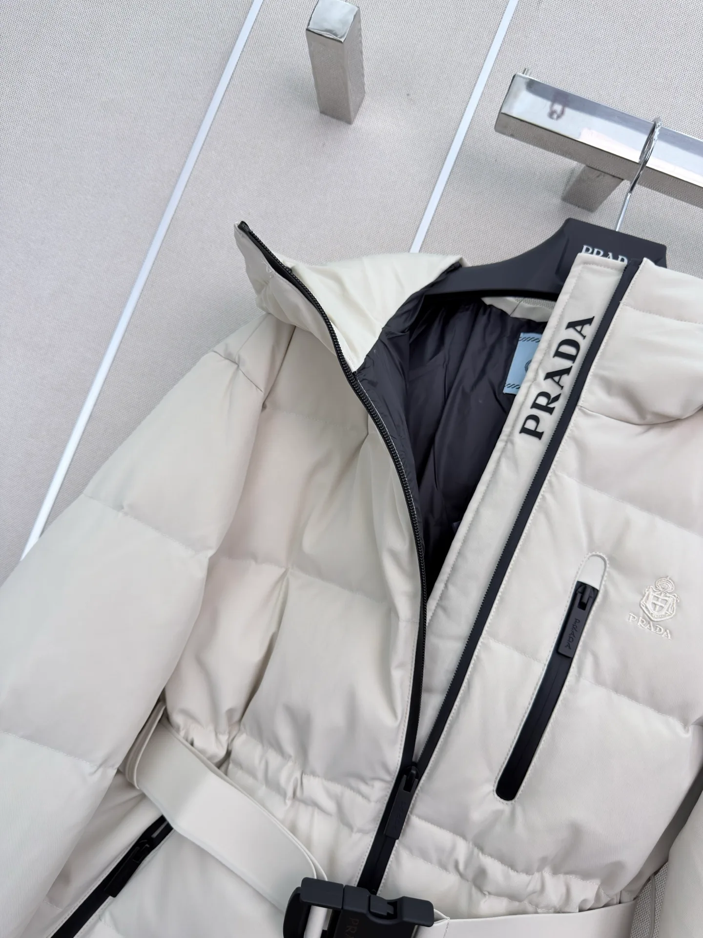 Women's Jackets And Down Jackets PRADA 18023491