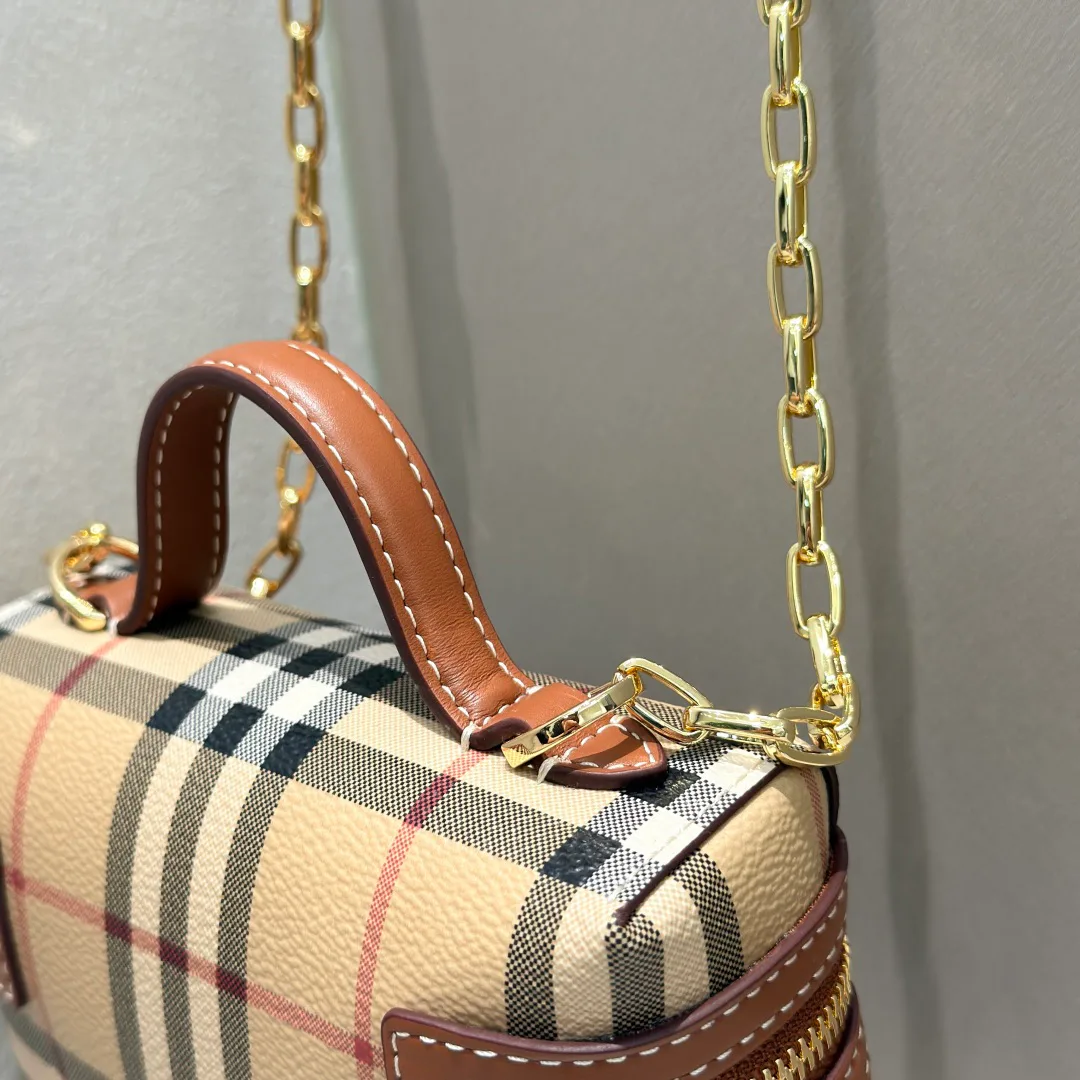 Women's Shoulder Bags BURBERRY 18362280