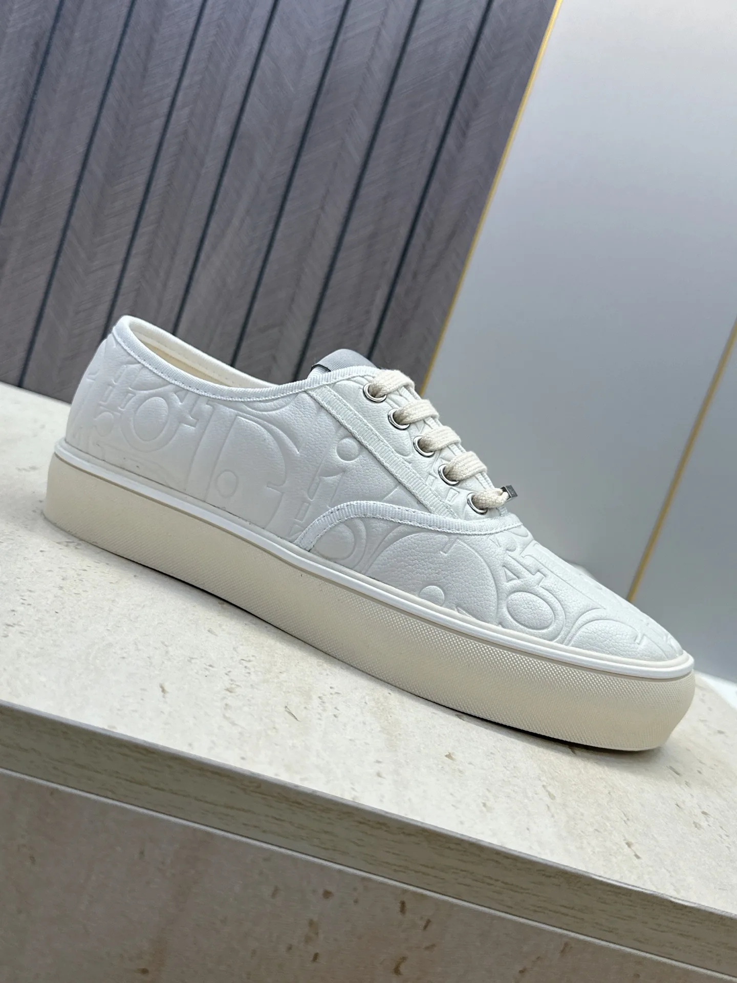 Women's Sneakers CHRISTIAN DIOR 18132780