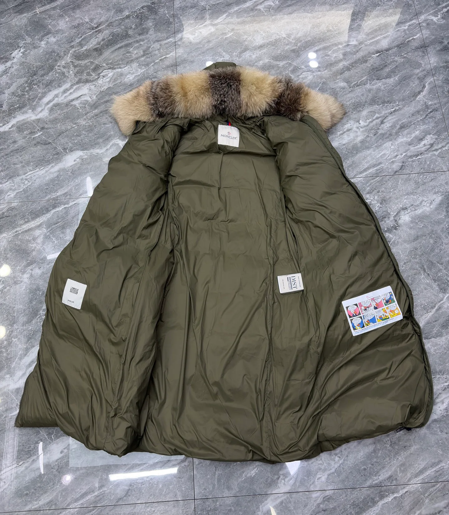 Women's Jackets And Down Jackets MONCLER 17801590