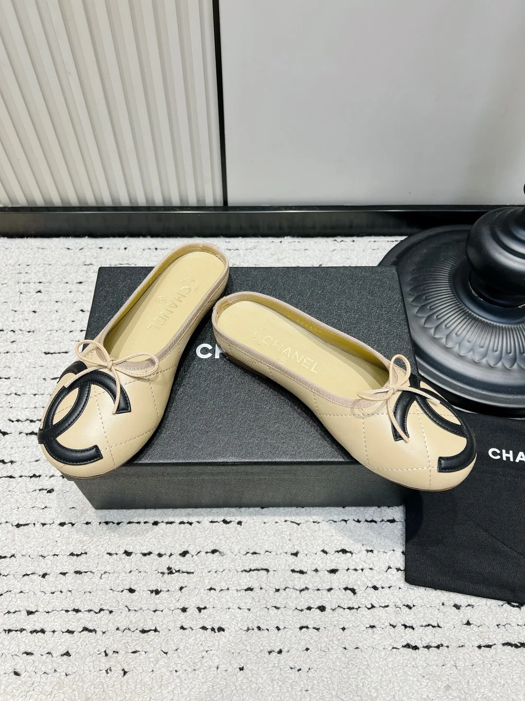 Women's Mules And Clogs CHANEL 17637857
