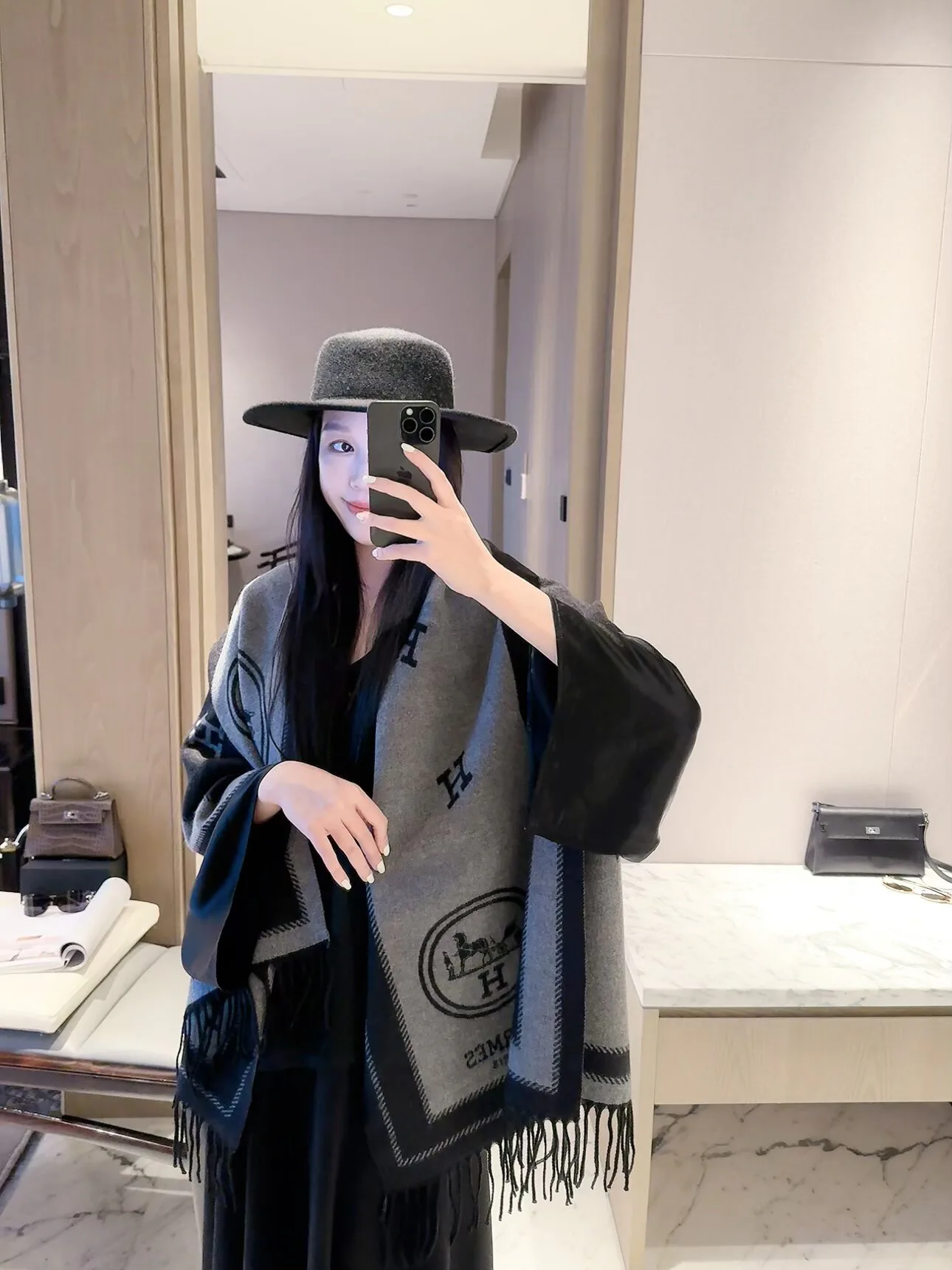 Scarves HERMES 18322513