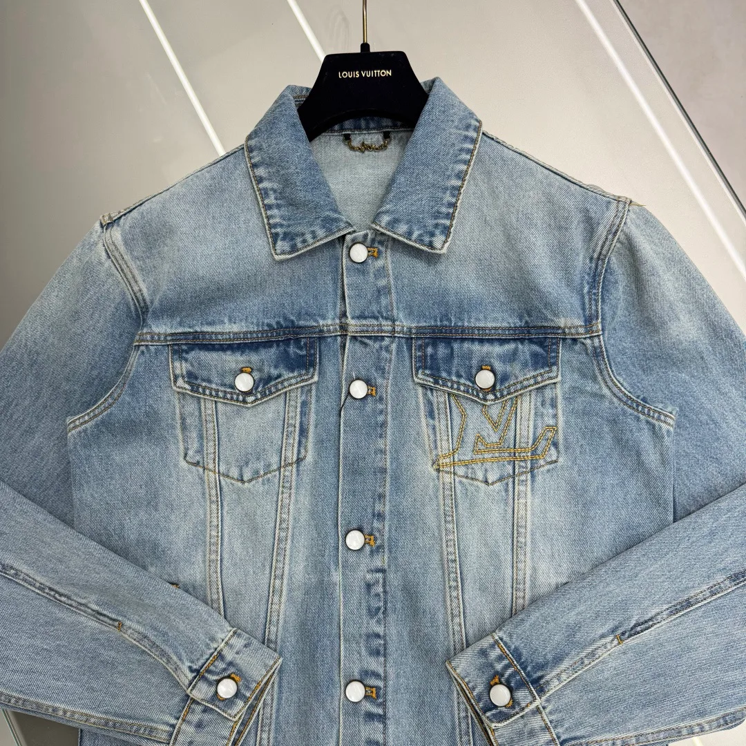 Men's Jackets And Down Jackets LOUIS VUITTON 18431120