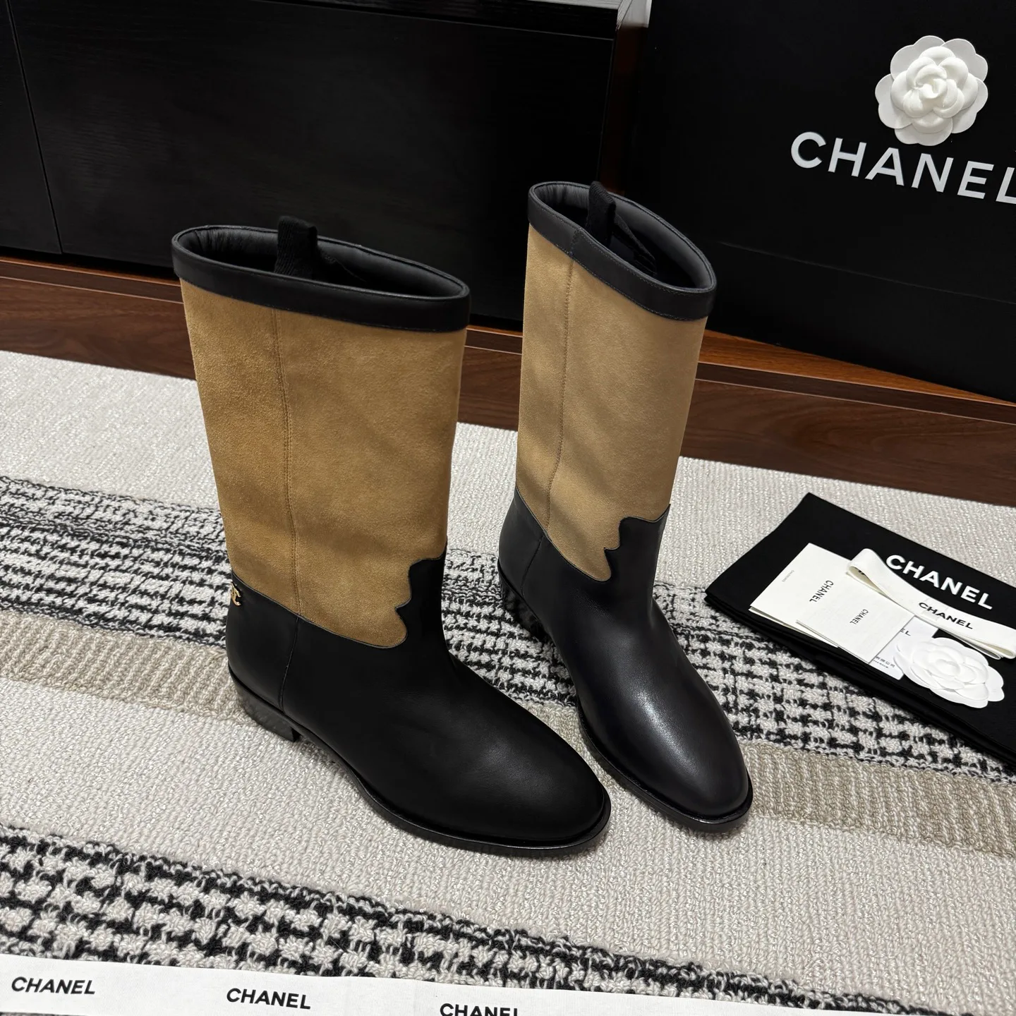Women's Boots CHANEL 18083658