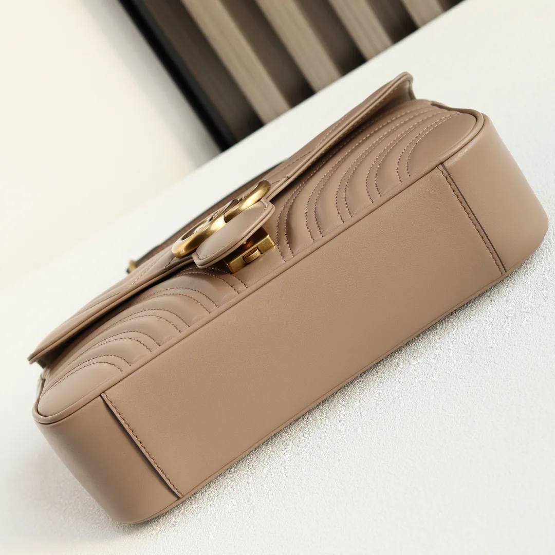Women's Classic Handbags GUCCI 17948041