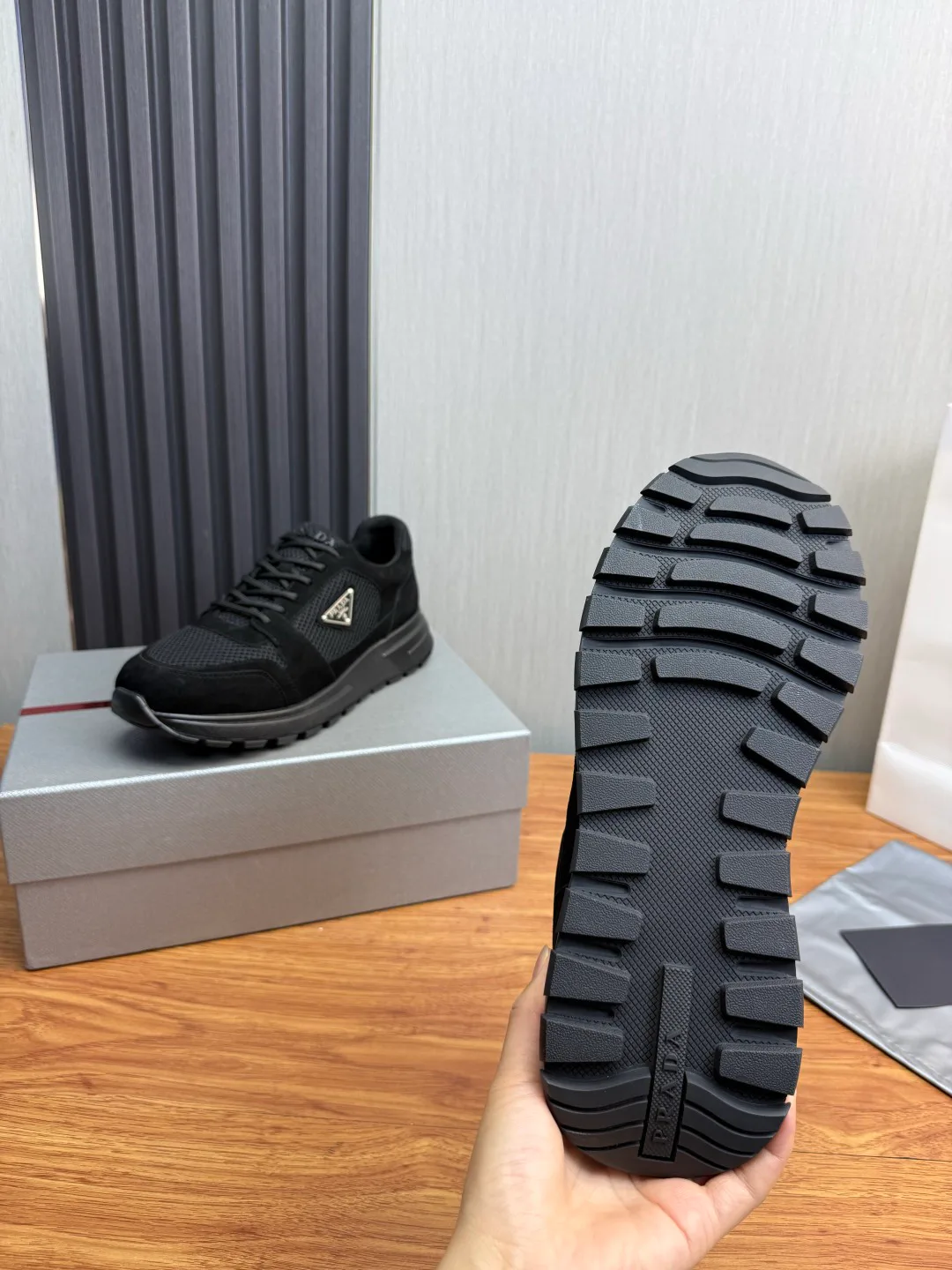 Men's Sneakers PRADA 17962230