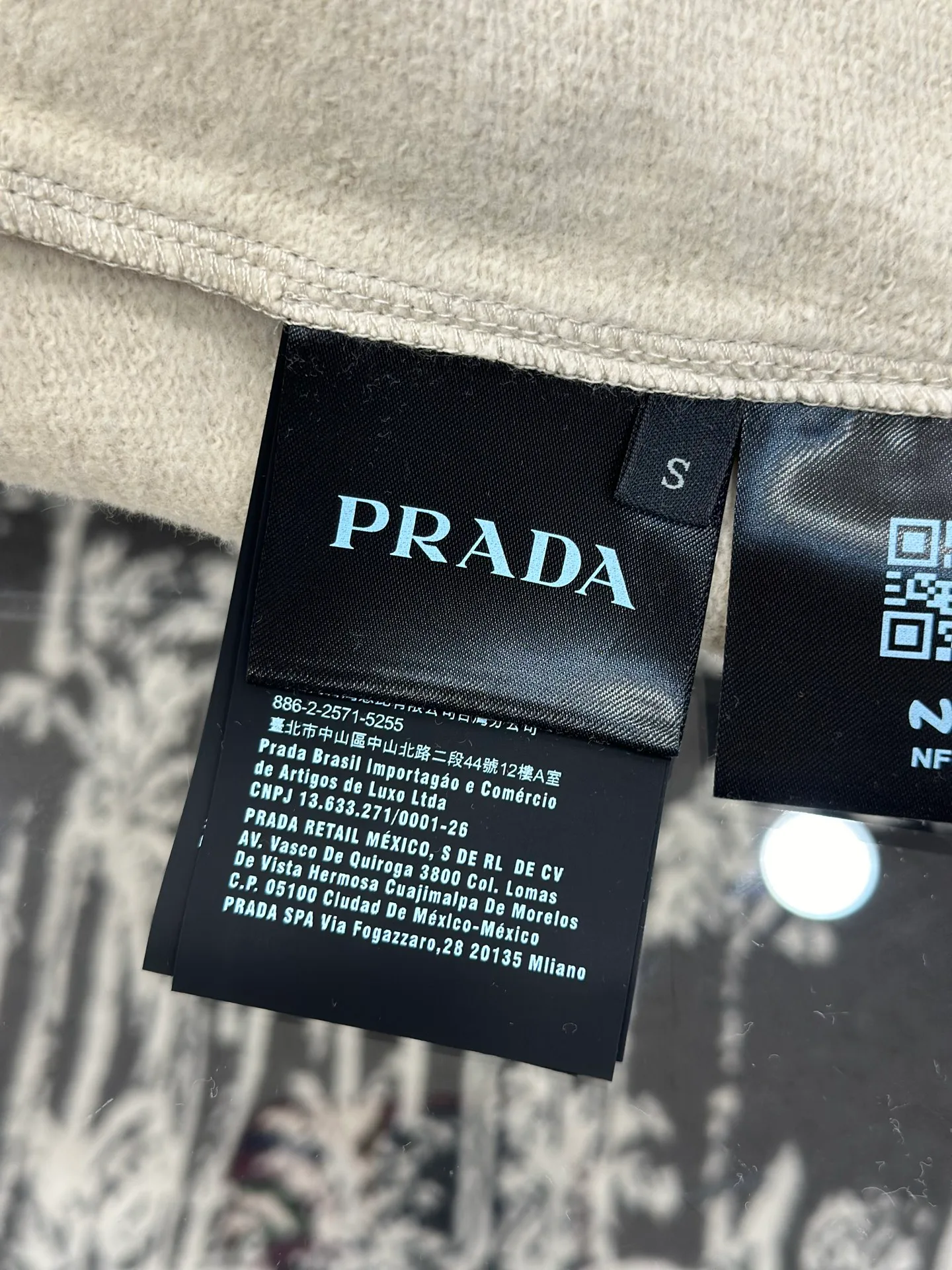Men's Sweatshirts And Hoodies PRADA 18260934