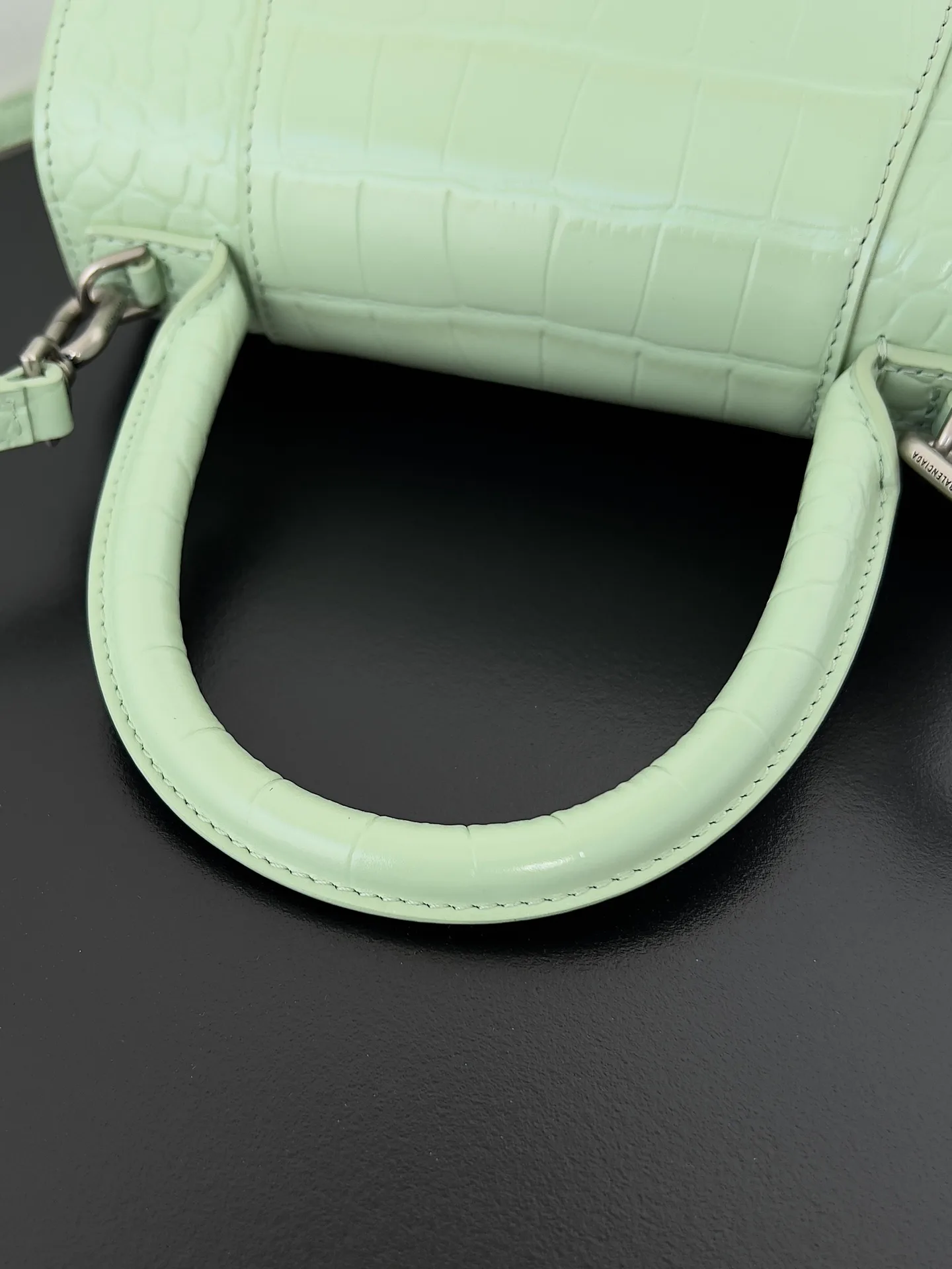Классические Сумки Женские Balenciaga 18619528