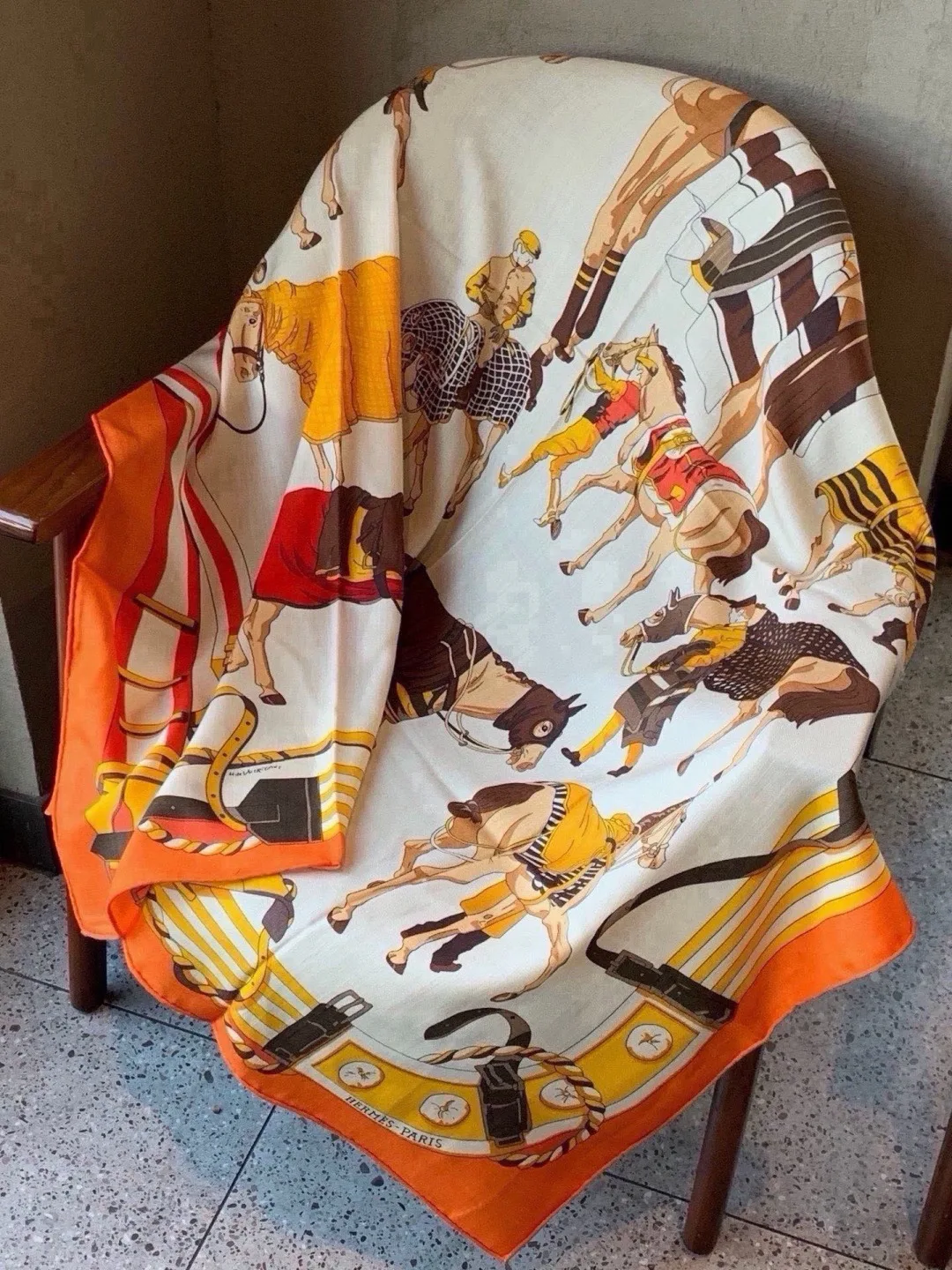 Silk Scarves HERMES 18003588