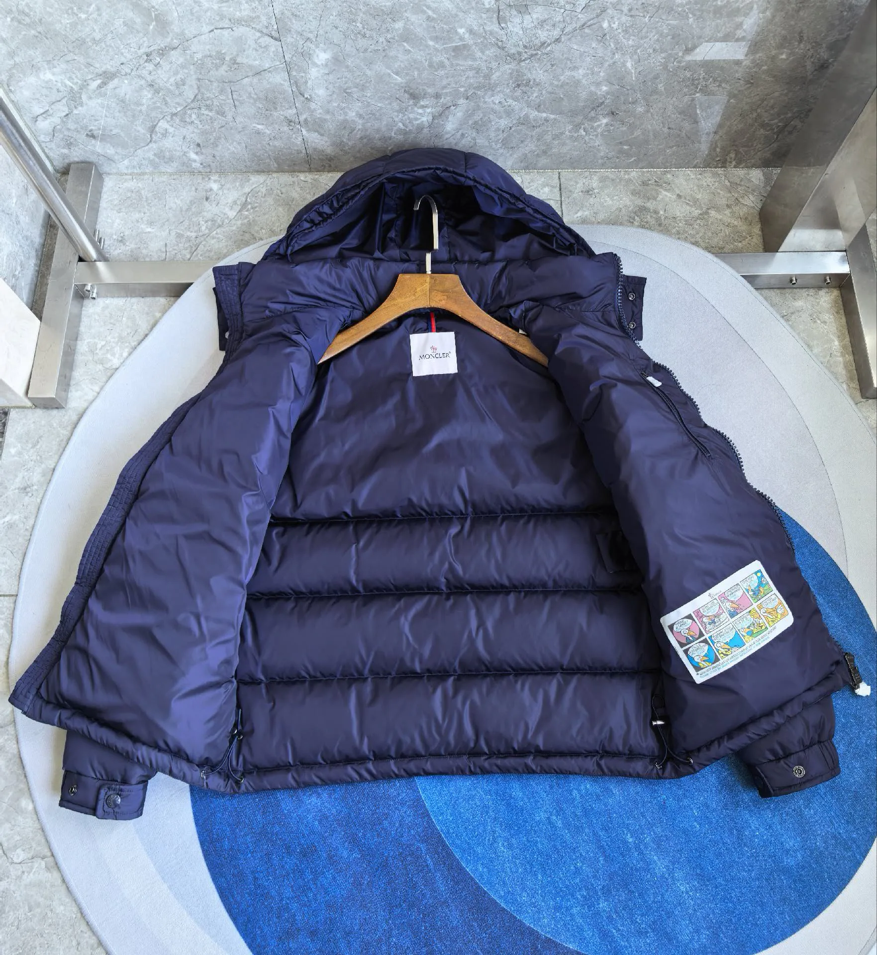 Men's Jackets And Down Jackets MONCLER 17864962