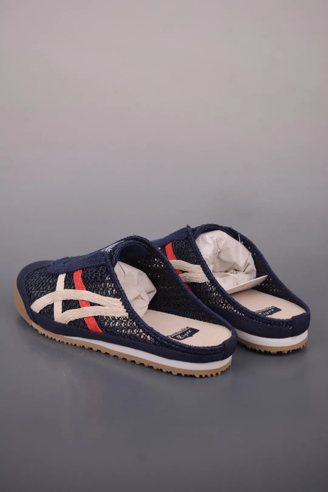 Women's Sneakers ASICS 17182621