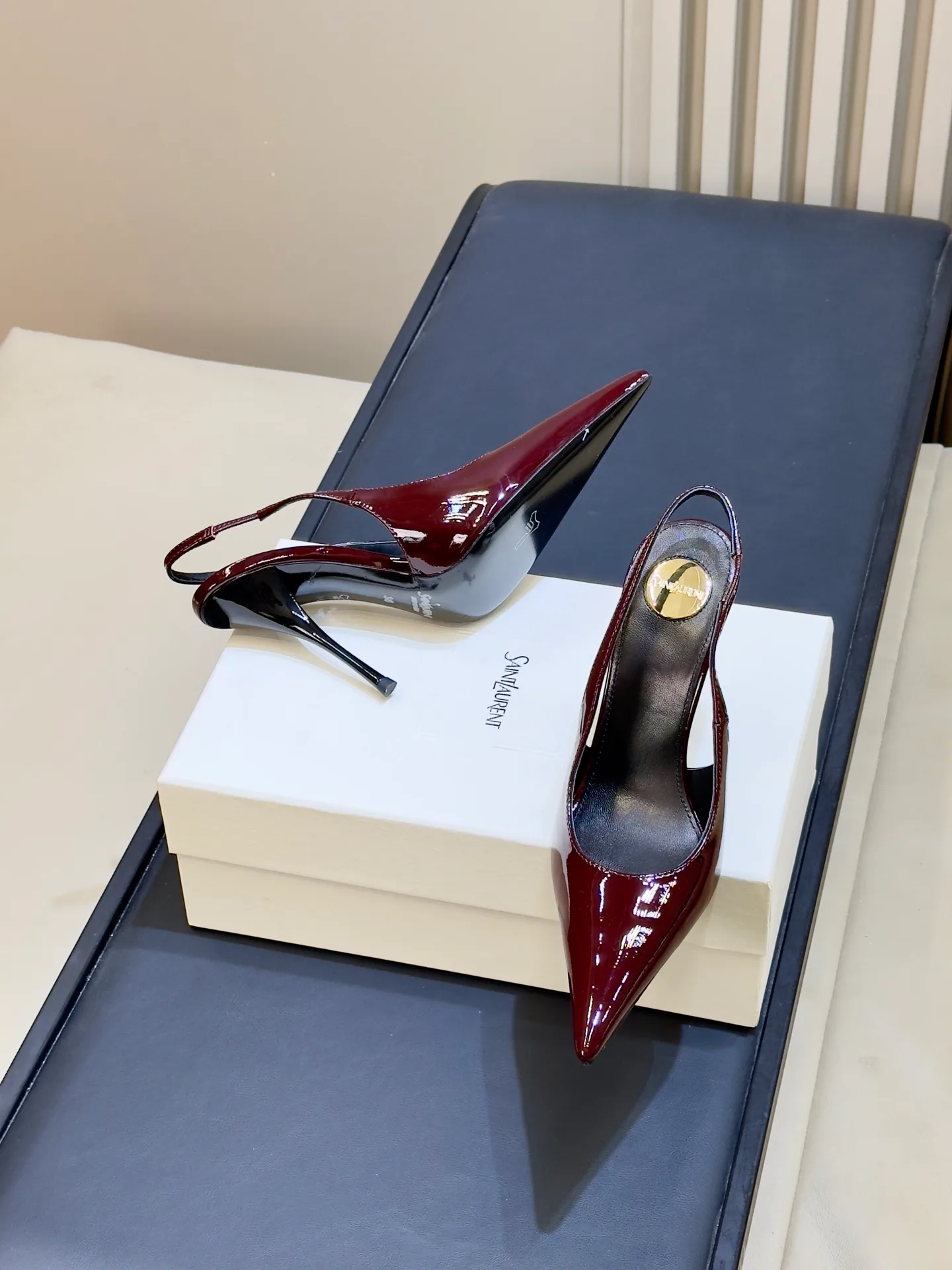 Women's Heels SAINT LAURENT 18073303