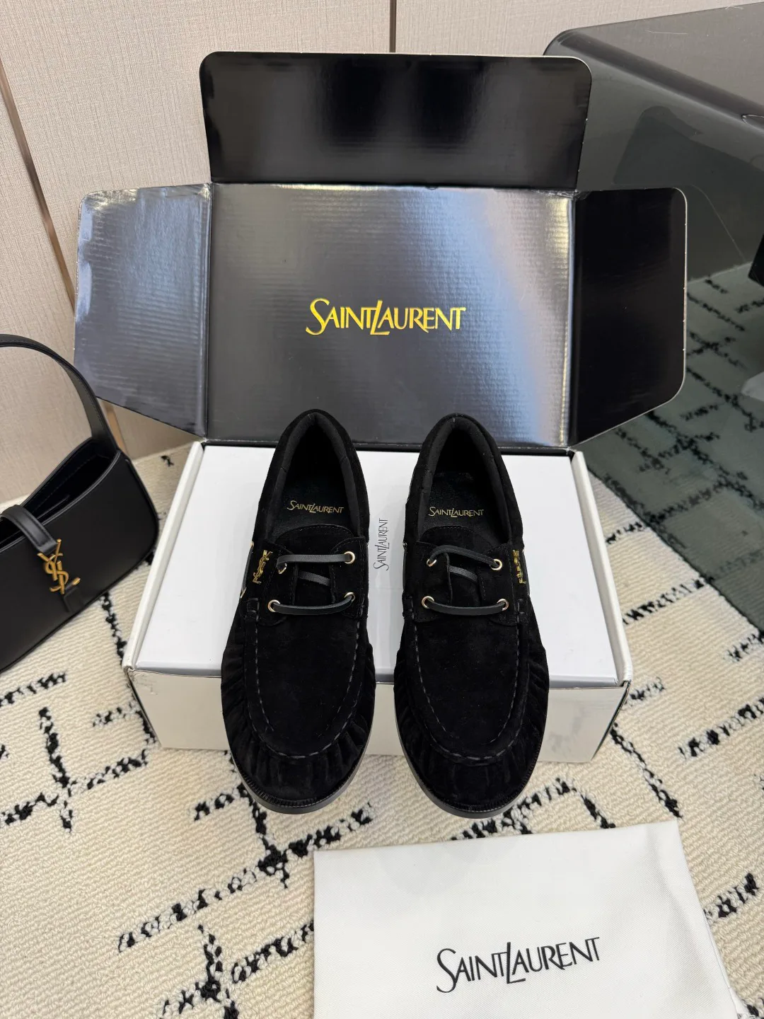 Women's Loafers And Moccasins SAINT LAURENT 18139453