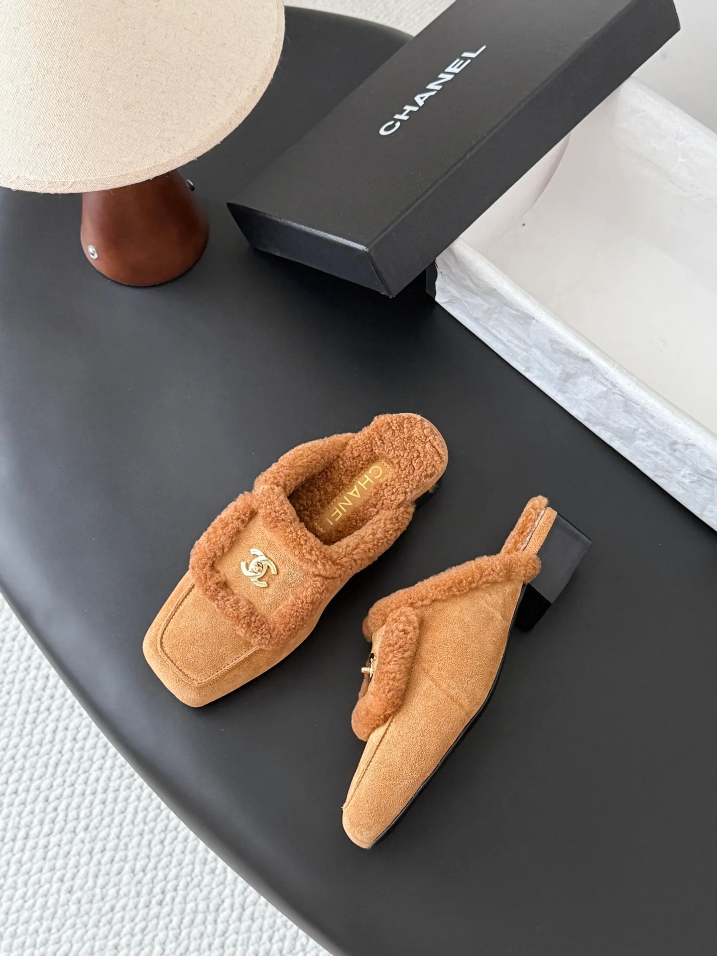Women's Mules And Clogs CHANEL 18362219