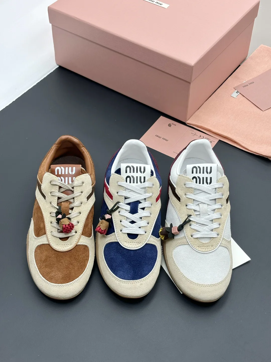 Women's Sneakers MIU MIU 18006257