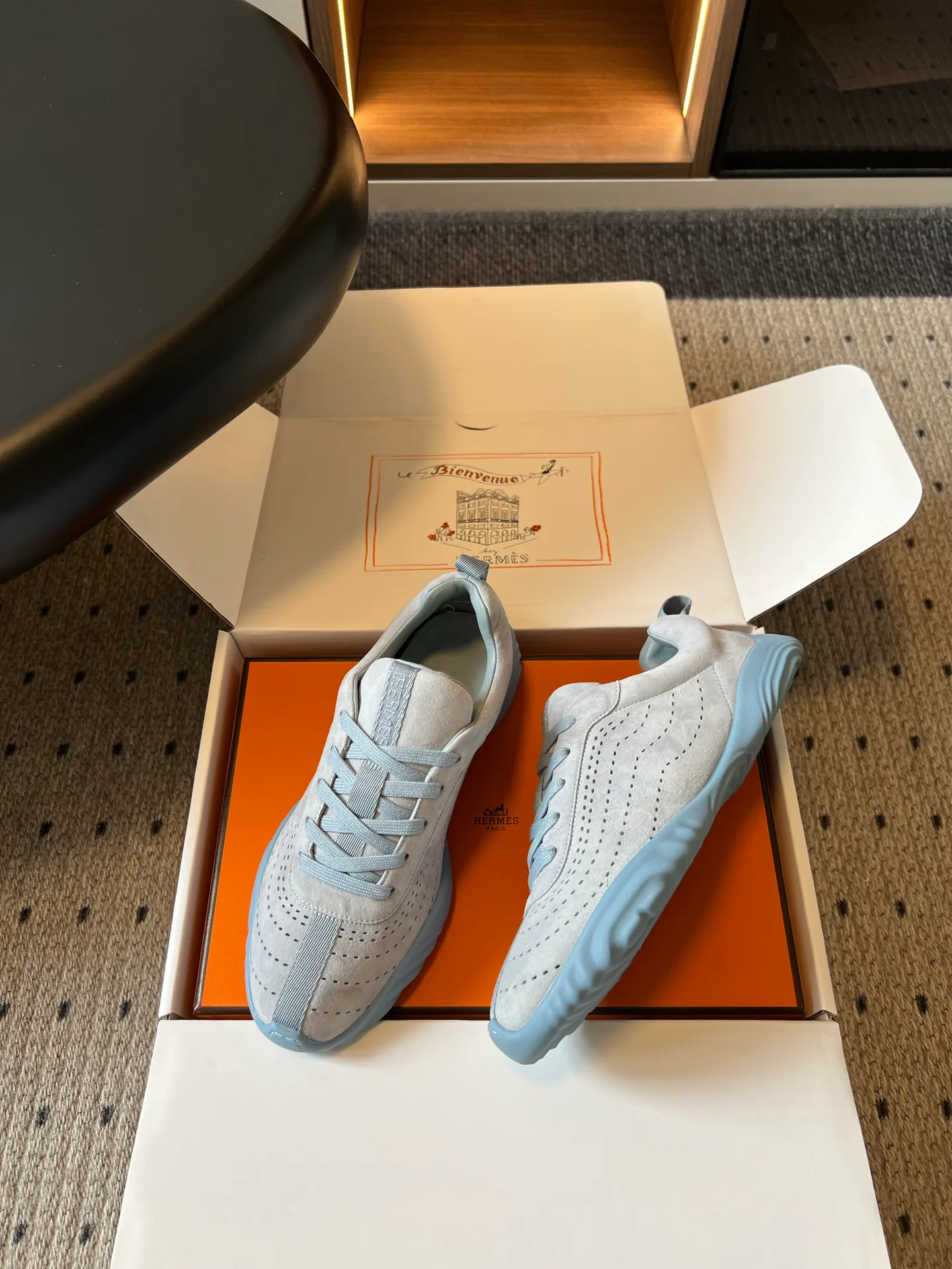 Women's Sneakers HERMES 17625152