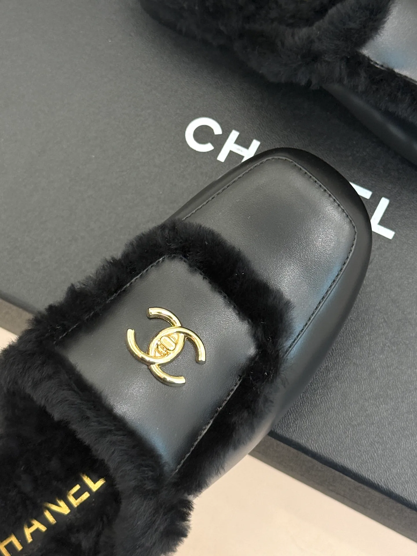 Women's Mules And Clogs CHANEL 17844962