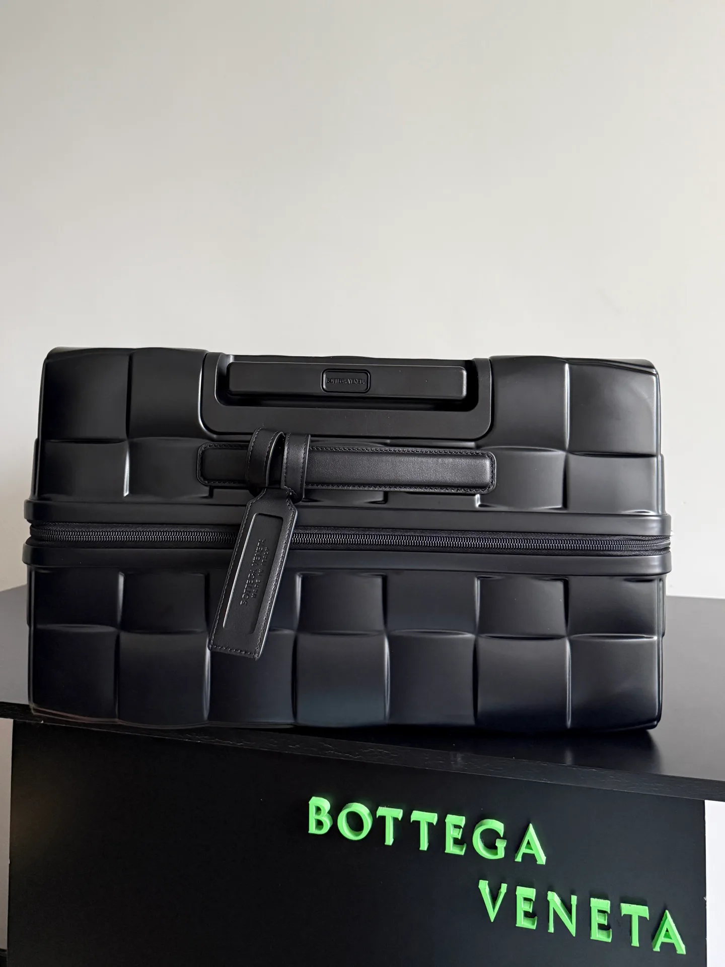 Suitcases BOTTEGA VENETA 18467877