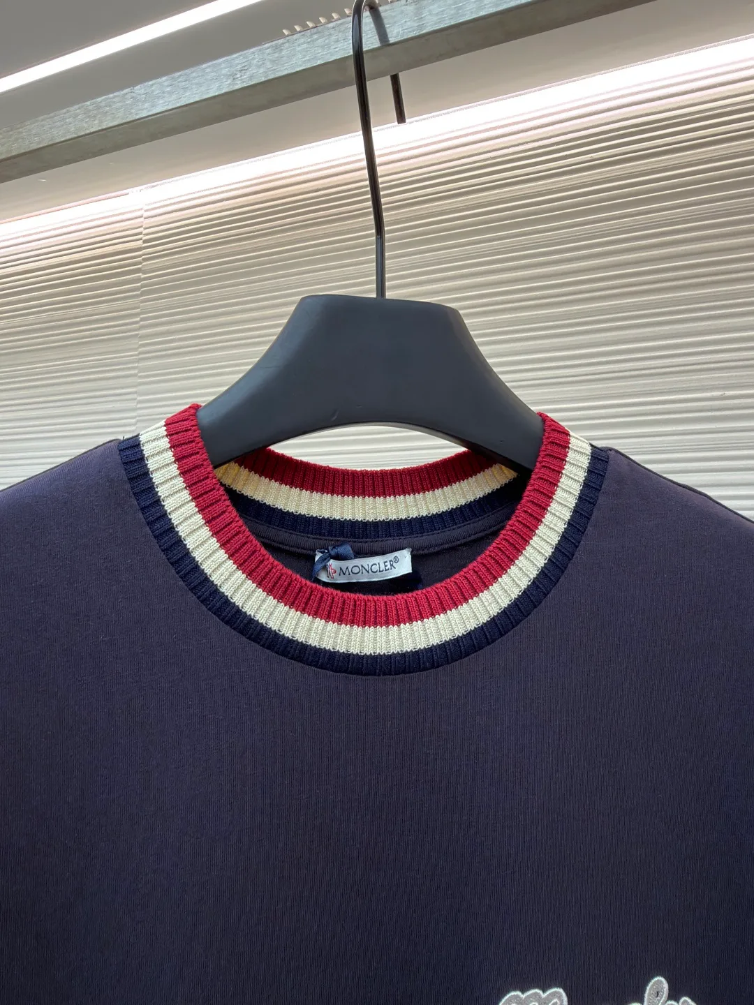 Футболки Мужские Moncler 18669190