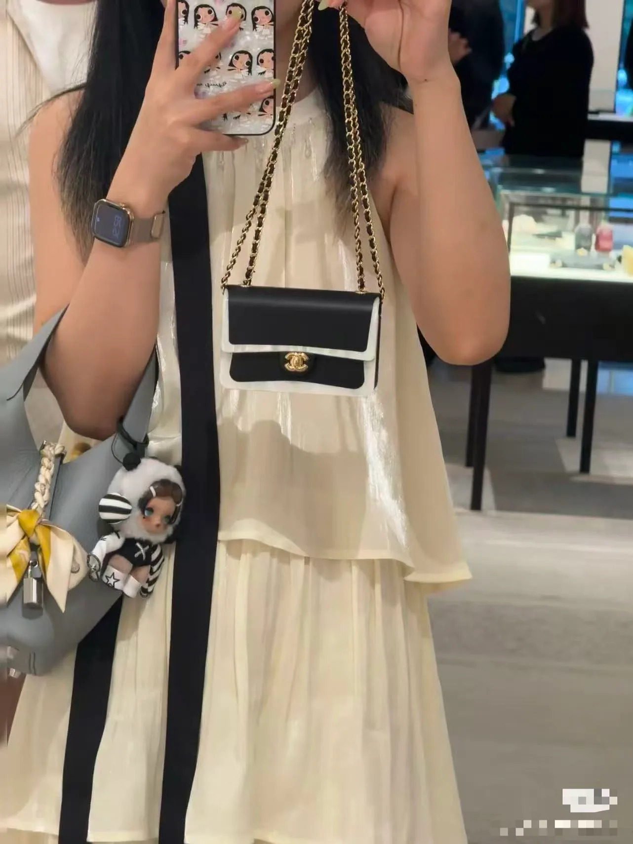 Women's Classic Handbags CHANEL 18058572