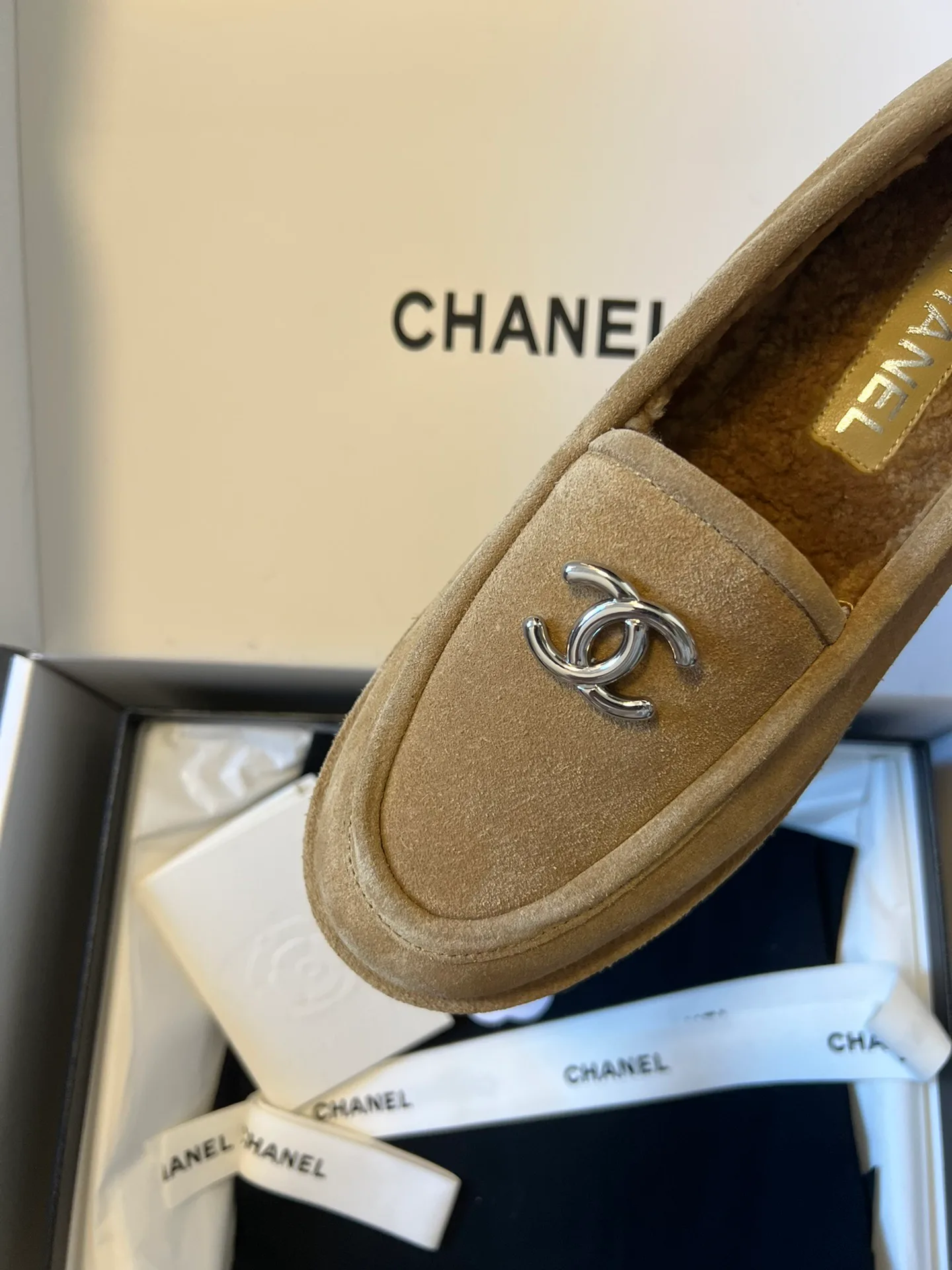 Women's Loafers And Moccasins CHANEL 18294577
