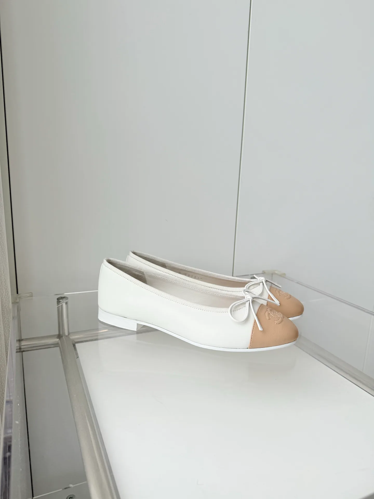 Women's Ballet Flats CHANEL 16971881