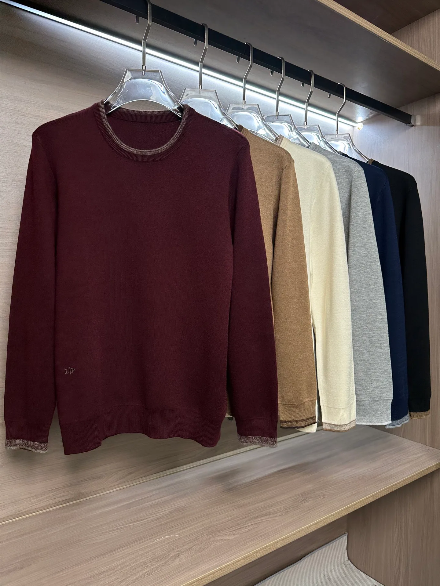 Men's Jumpers And Sweaters LORO PIANA 18098020