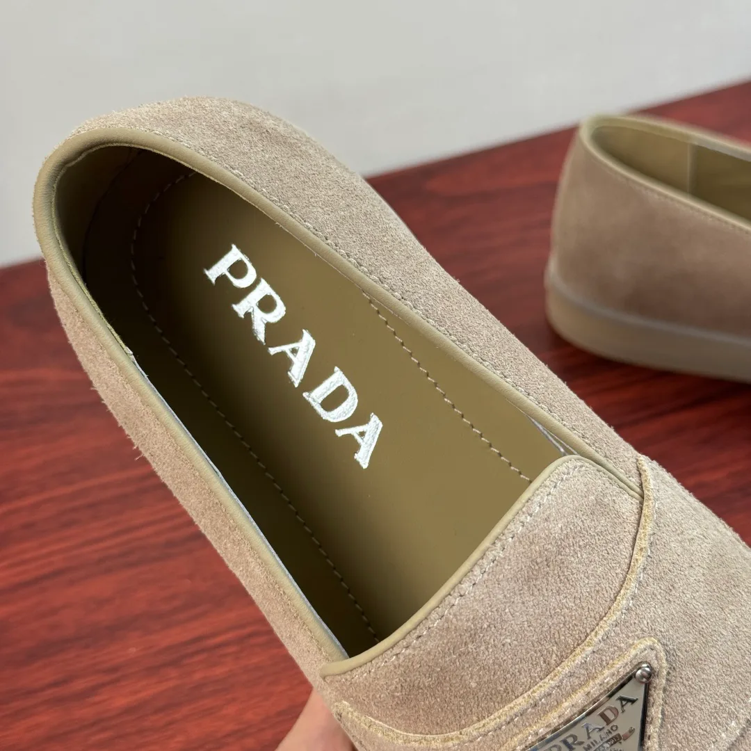 Men's Loafers And Dress Shoes PRADA 18100608