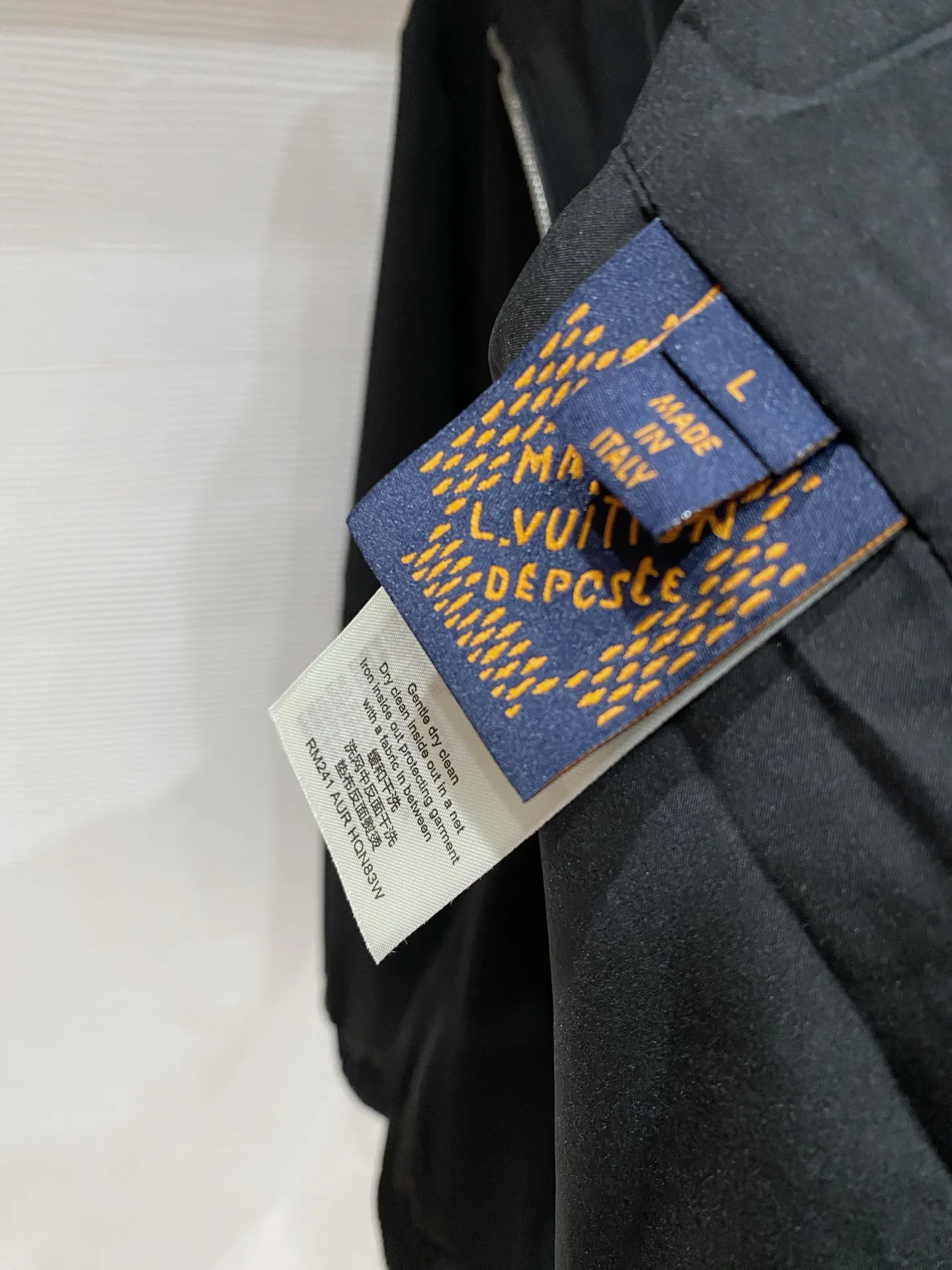 Men's Jackets And Down Jackets LOUIS VUITTON 17966741
