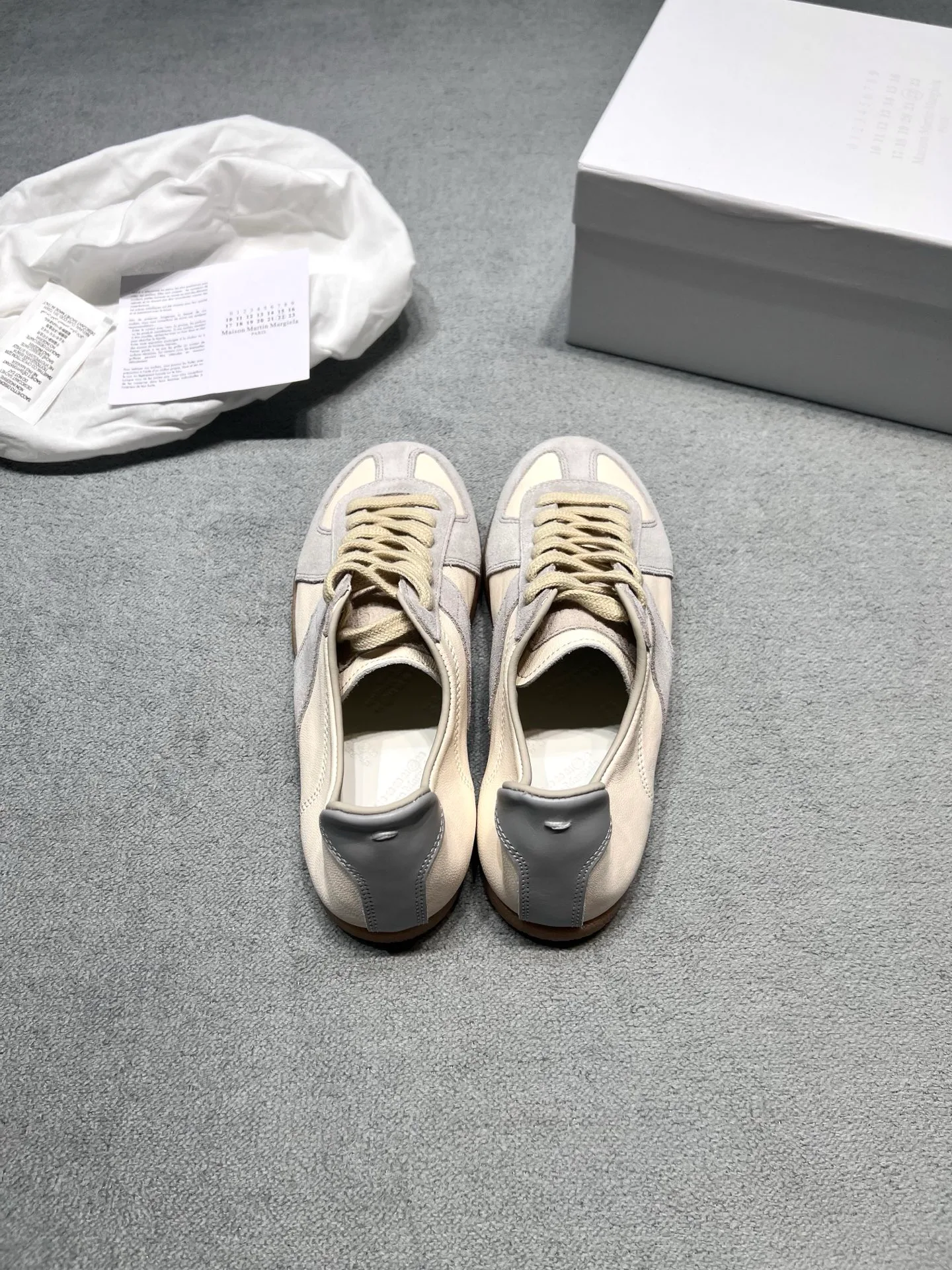 Women's Sneakers MAISON MARGIELA 18366871