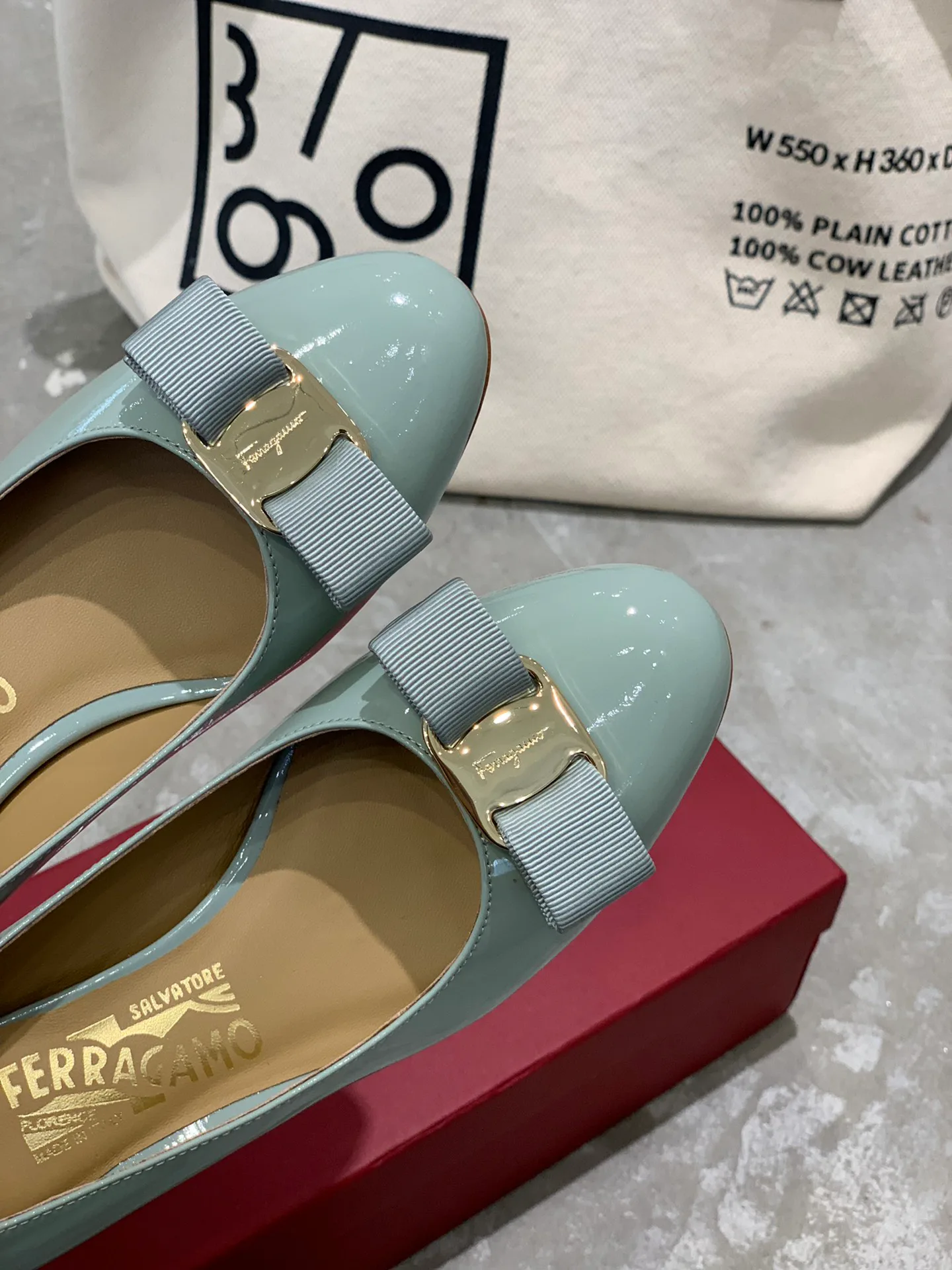 Women's Ballet Flats SALVATORE FERRAGAMO 18340664