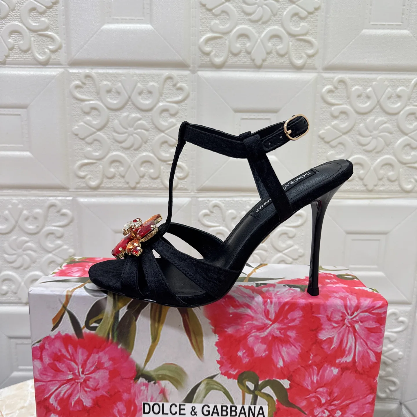 Women's Open-Toe Sandals DOLCE & GABBANA 17349790