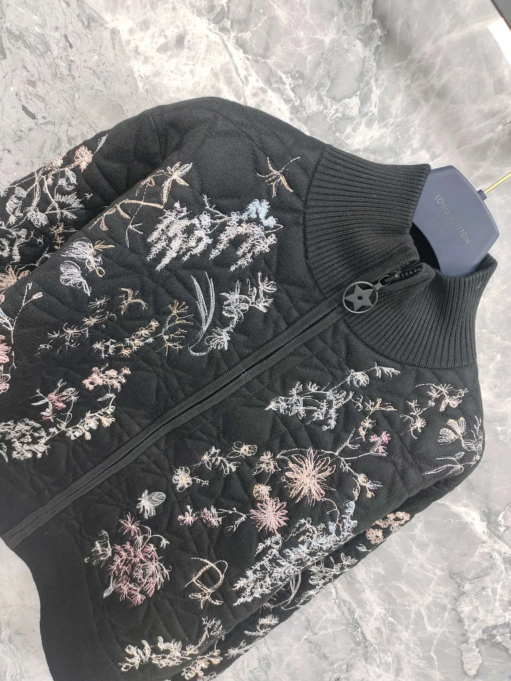 Women's Jackets And Down Jackets CHRISTIAN DIOR 17914041