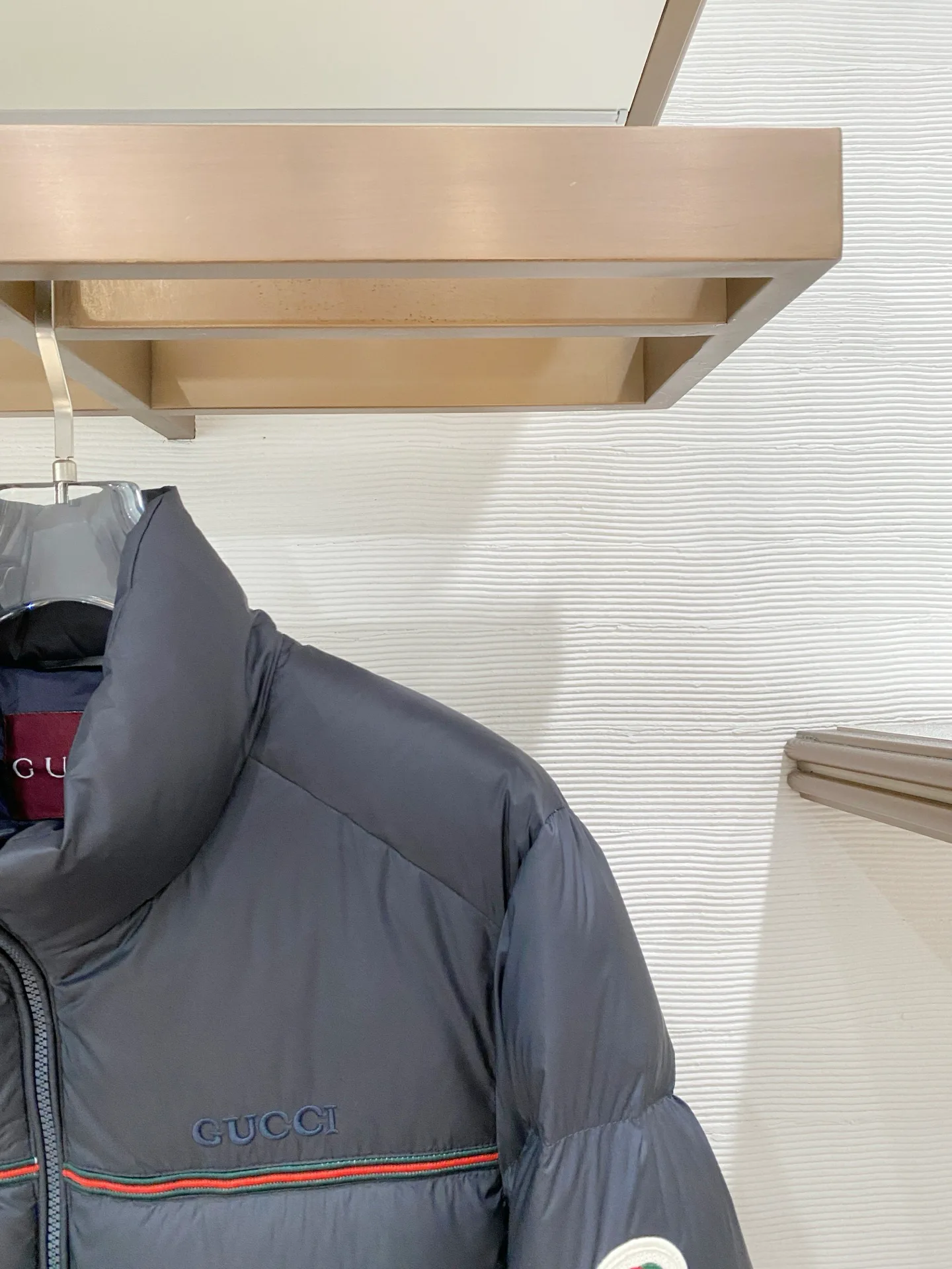 Women's Jackets And Down Jackets GUCCI 18007831